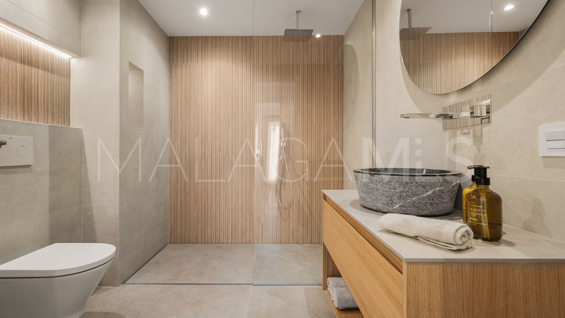 Apartment for sale in Nueva Andalucia