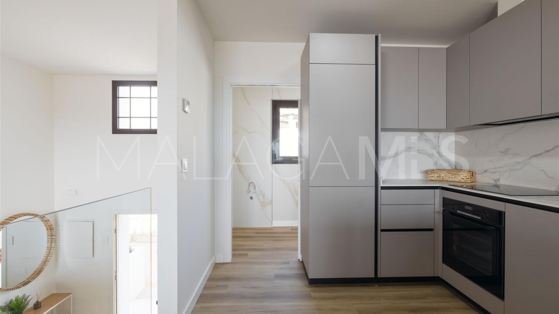 Radhus for sale in Azata Golf