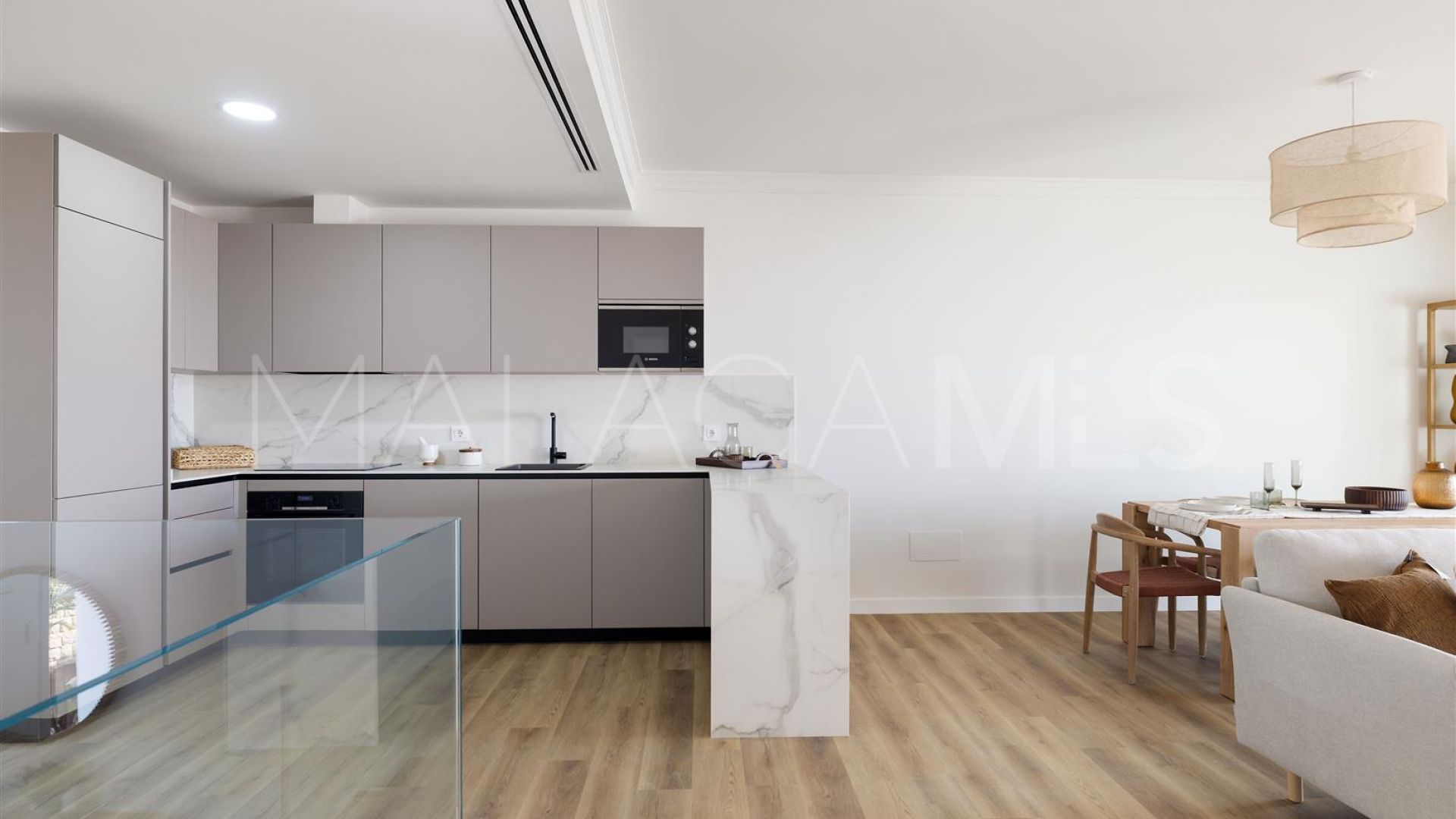 Radhus for sale in Azata Golf