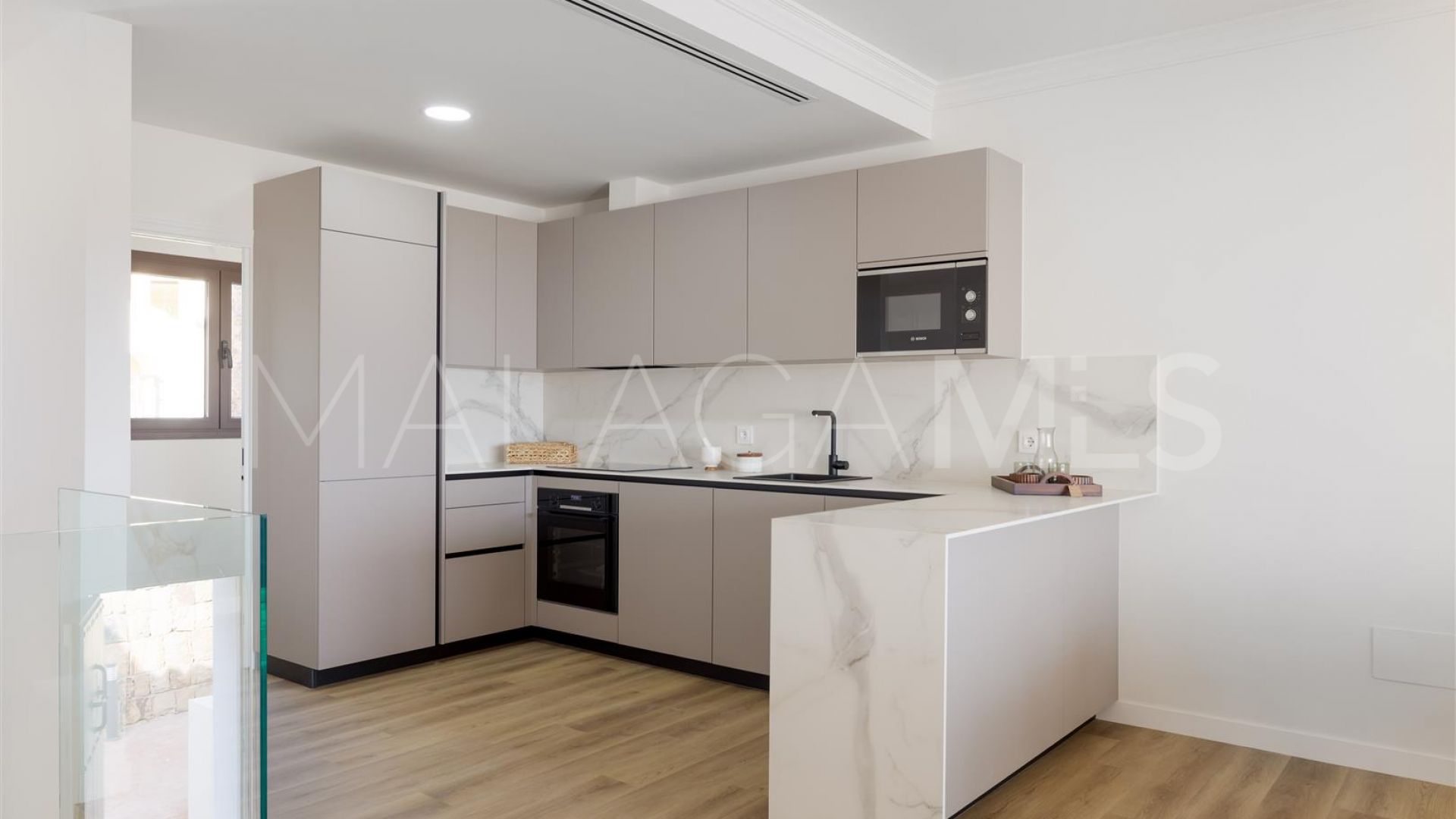 Radhus for sale in Azata Golf