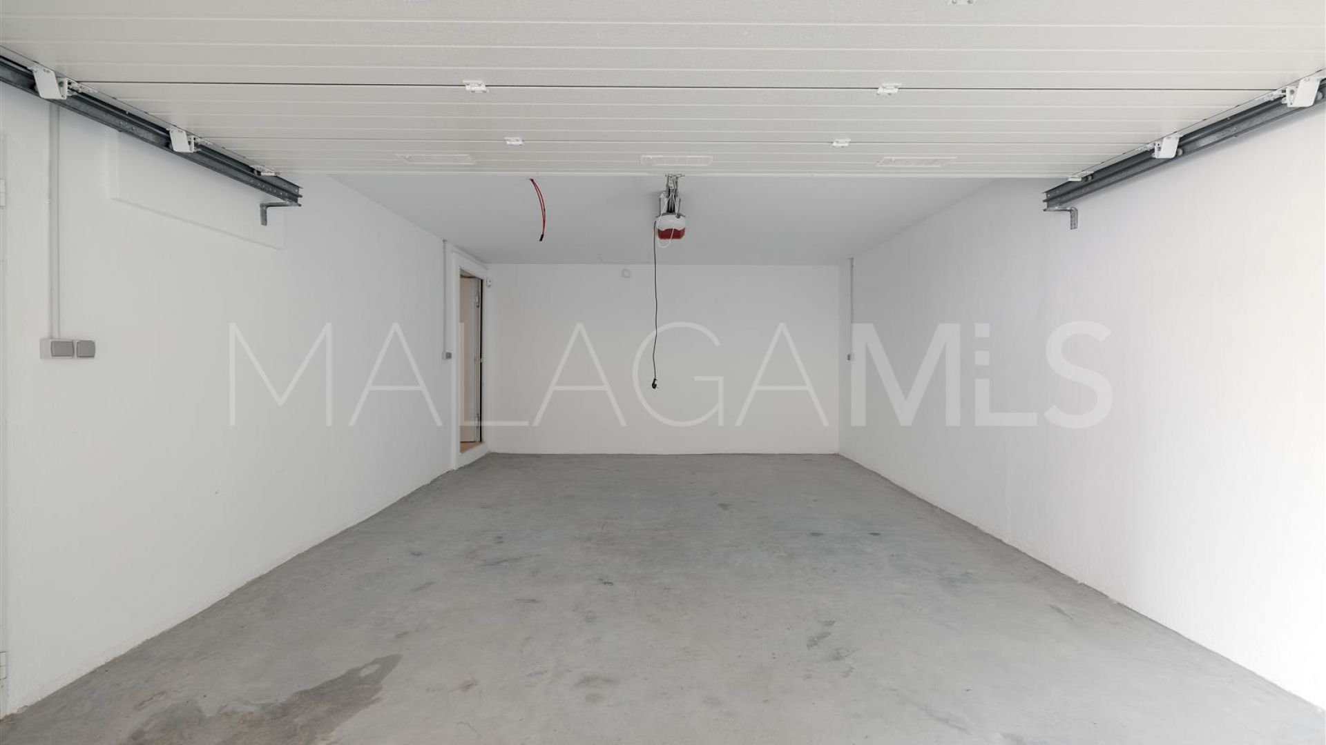 Radhus for sale in Azata Golf