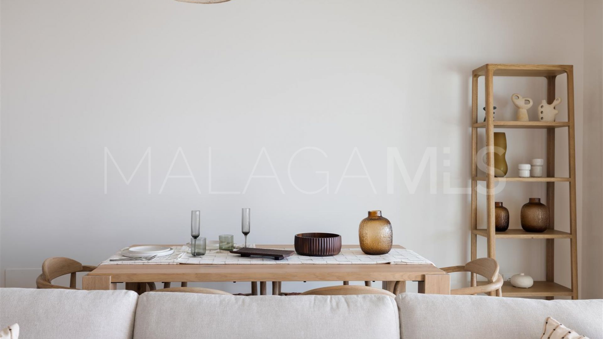 Radhus for sale in Azata Golf