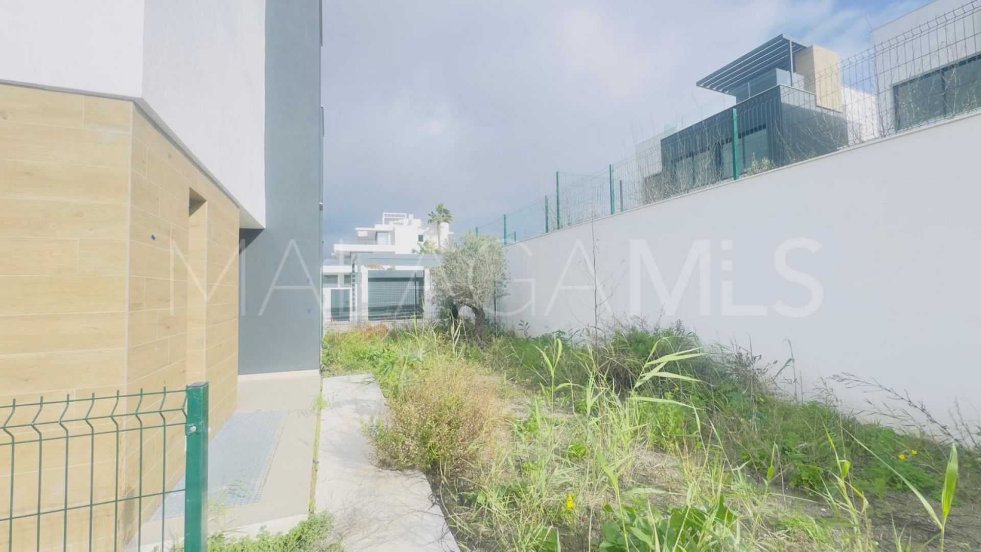 For sale El Campanario 3 bedrooms semi detached villa