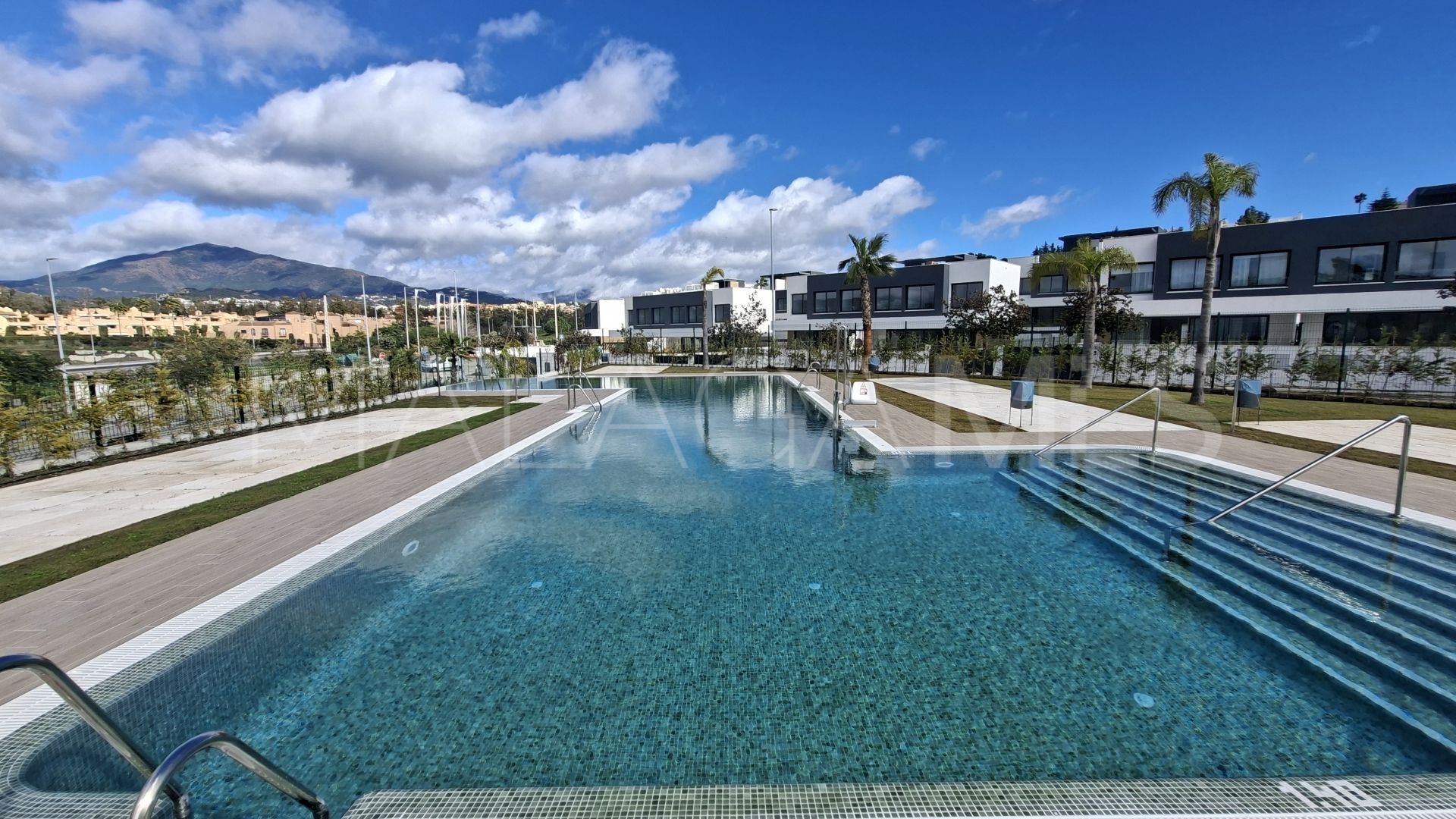 For sale El Campanario 3 bedrooms semi detached villa