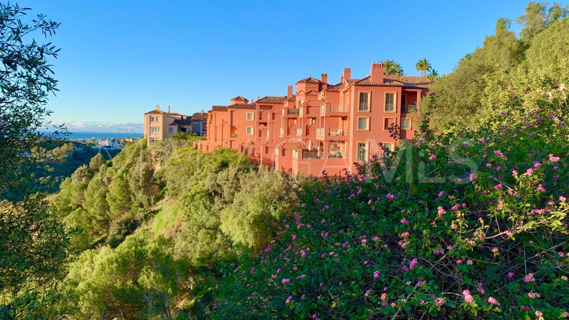 Penthaus for sale in Monte Halcones