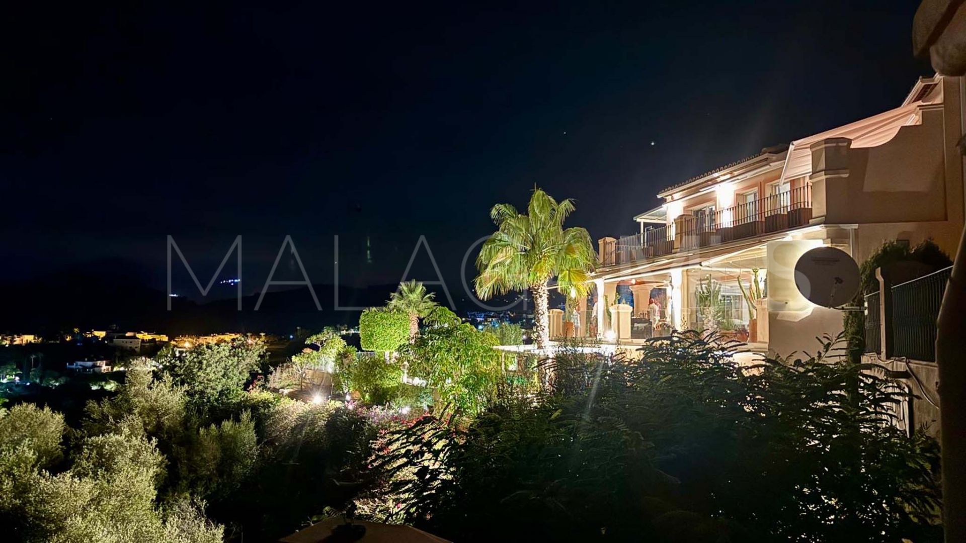 Penthaus for sale in Monte Halcones