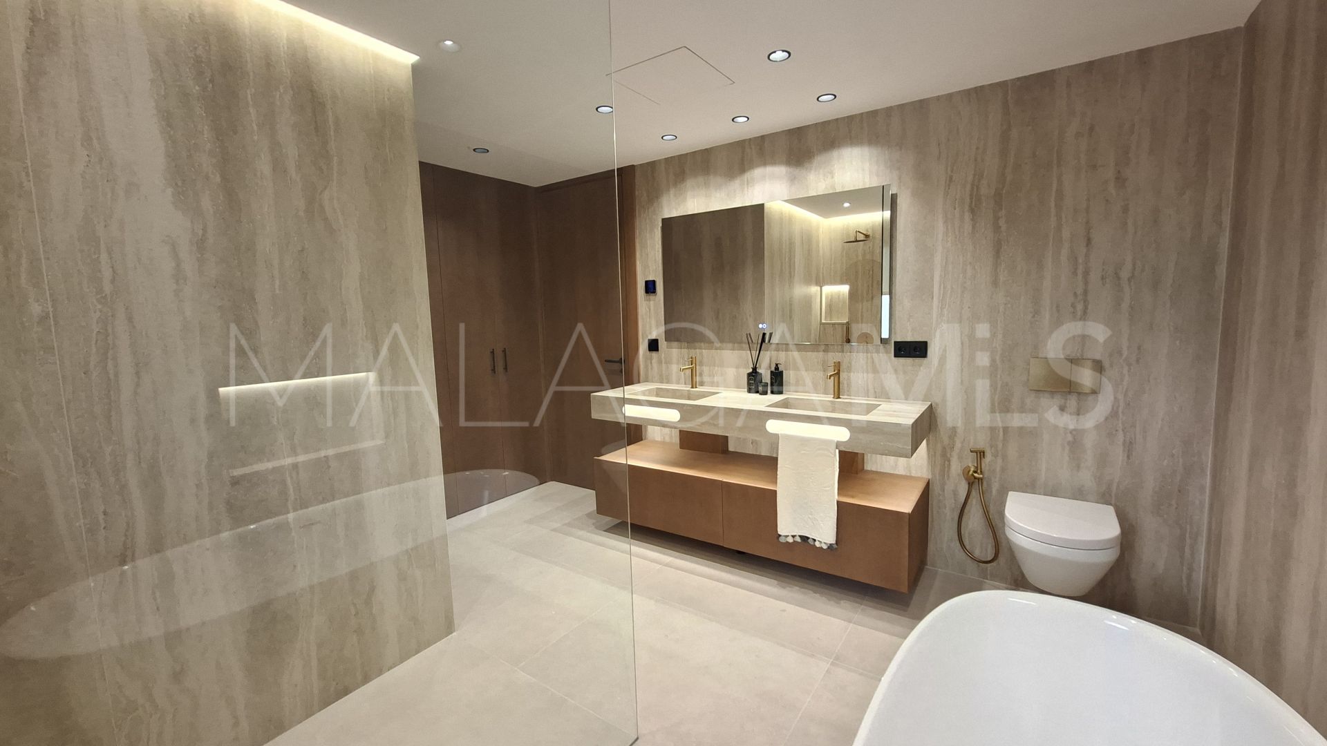 Wohnung for sale in Magna Marbella