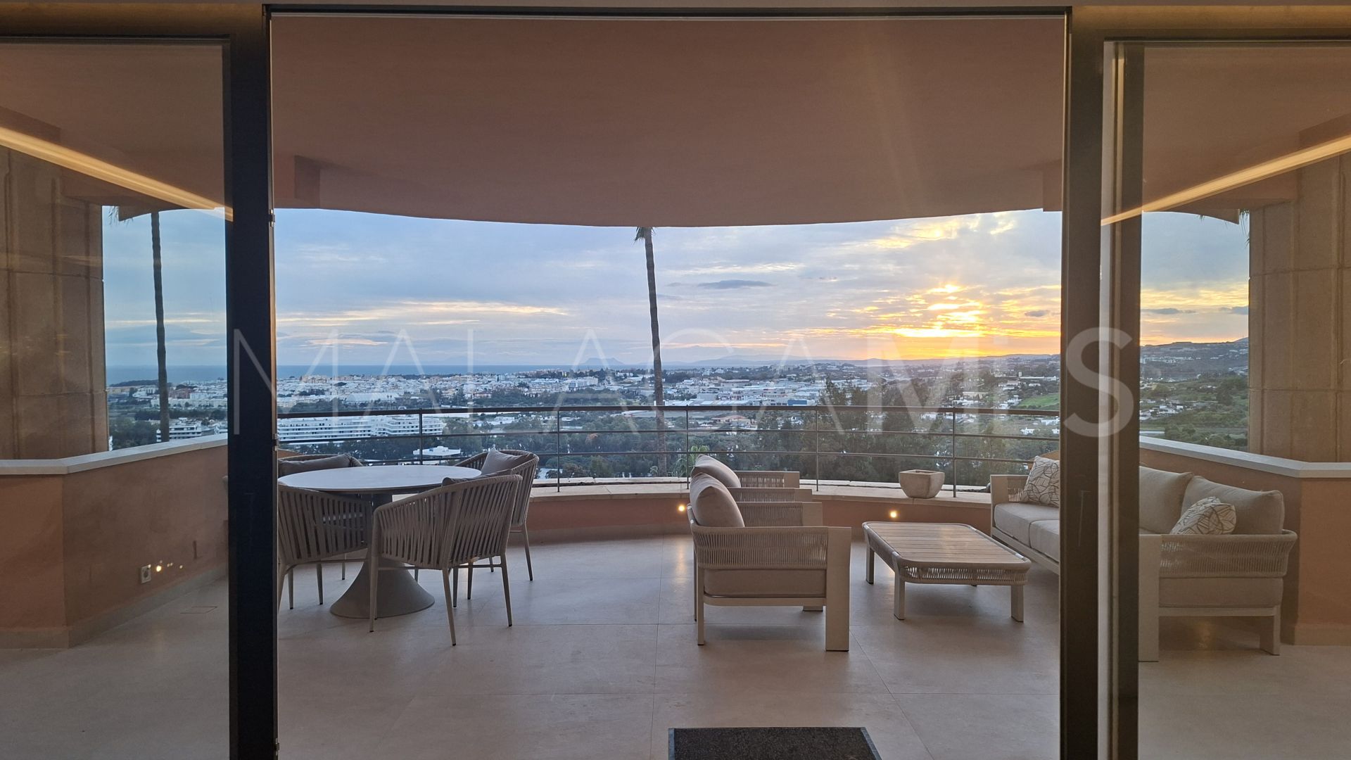 Buy apartamento in Magna Marbella de 3 bedrooms