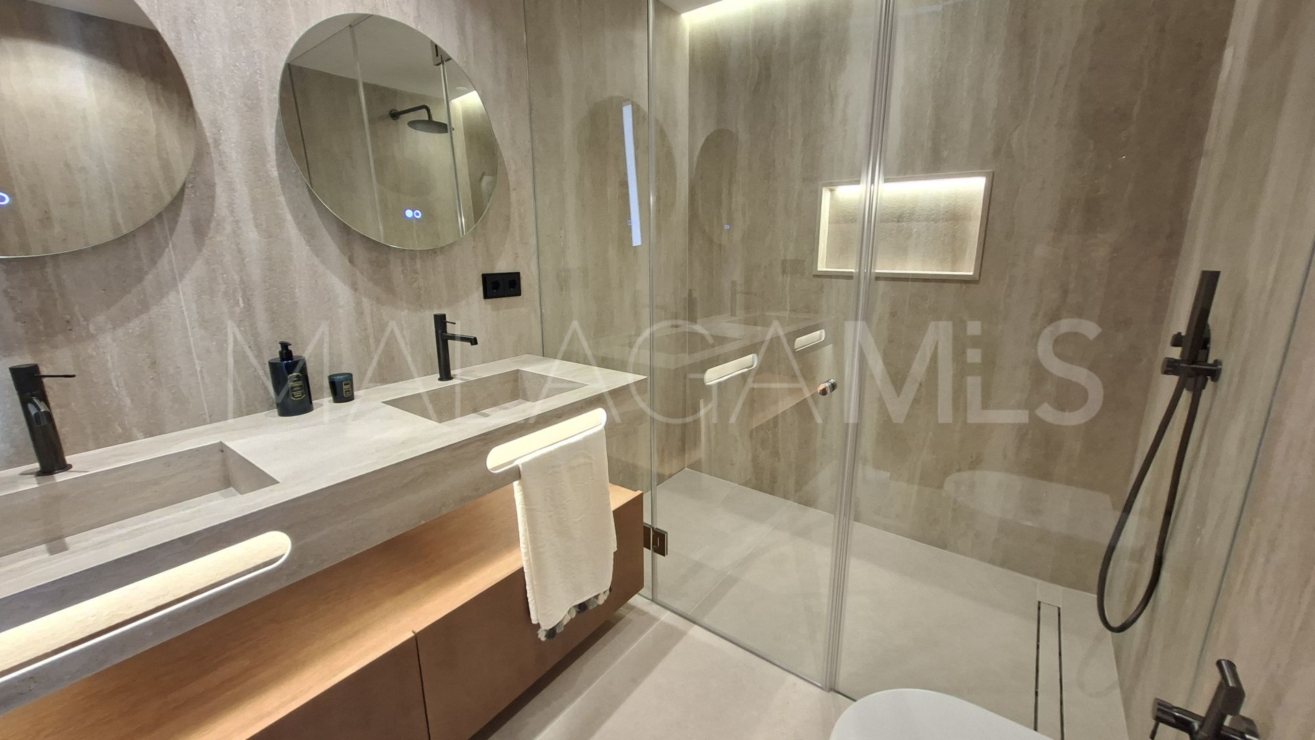 Wohnung for sale in Magna Marbella