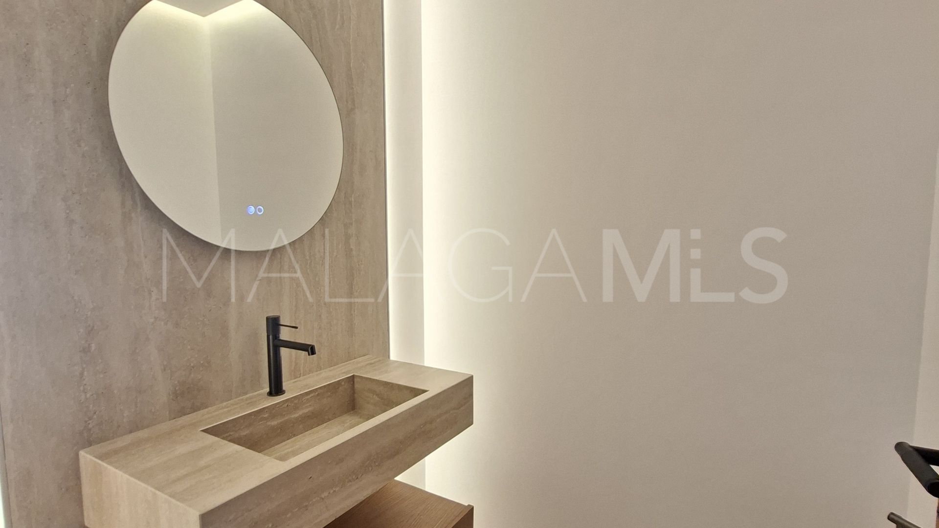 Wohnung for sale in Magna Marbella