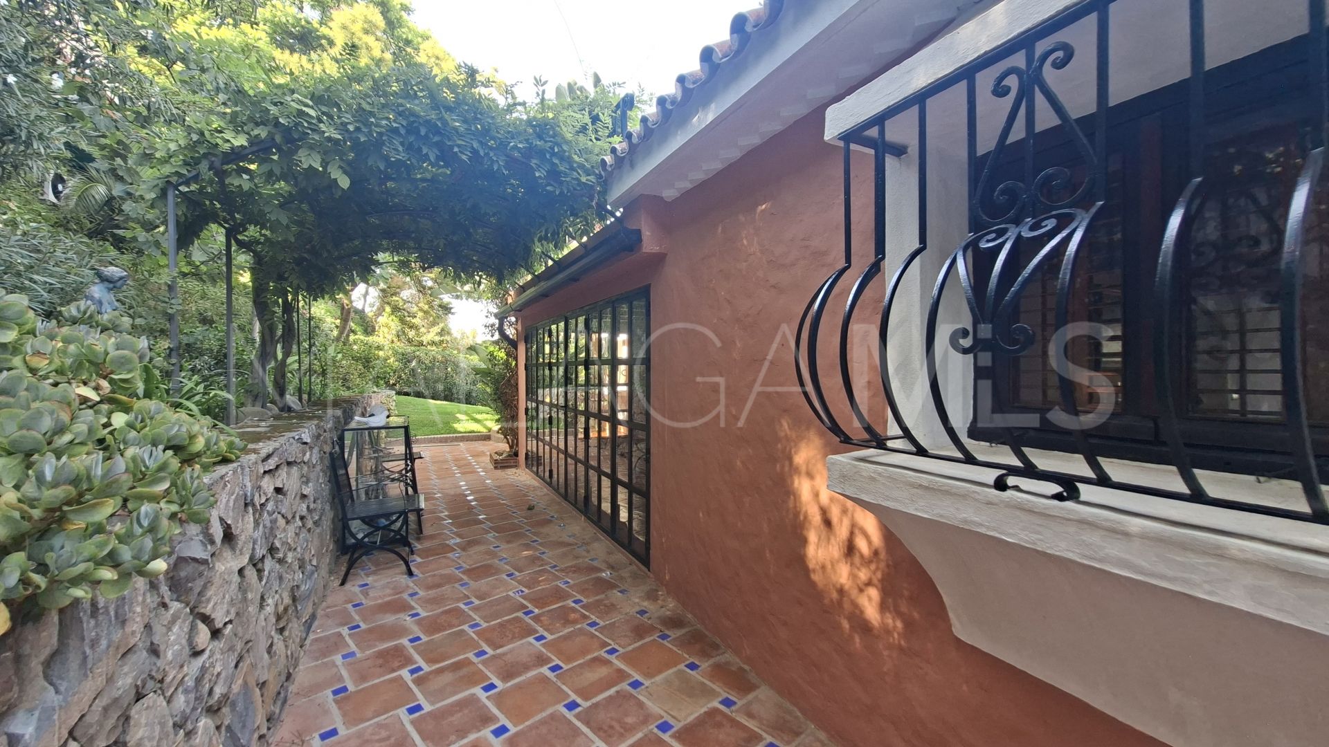 Aloha, villa a la venta with 5 bedrooms