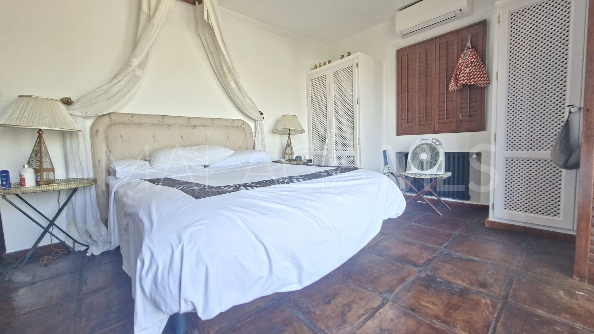 Aloha, villa a la venta with 5 bedrooms