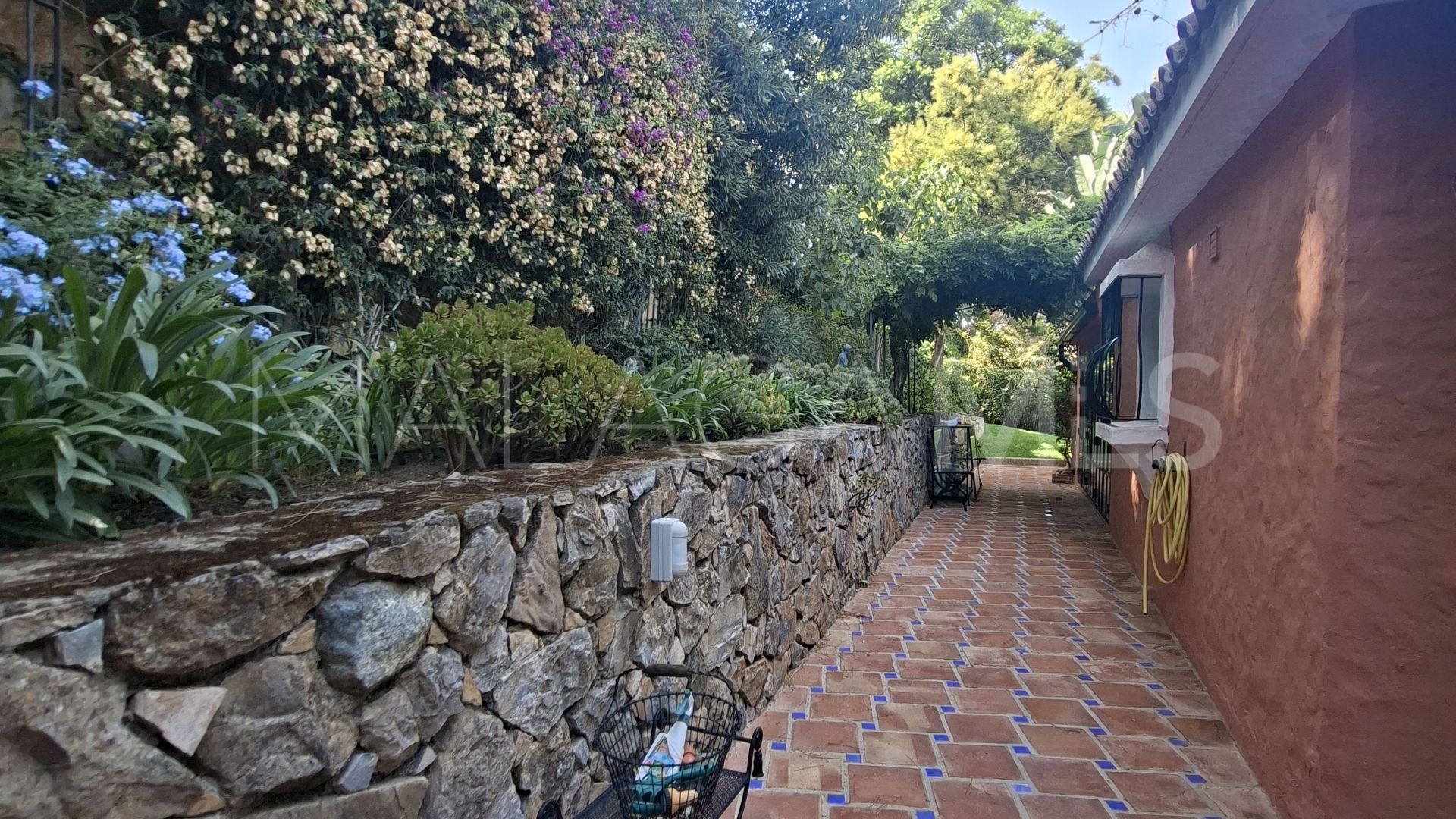 Aloha, villa a la venta with 5 bedrooms