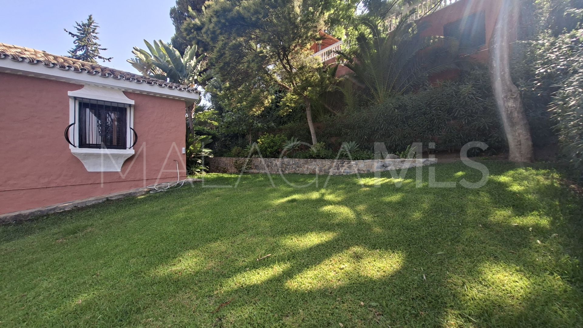 Aloha, villa a la venta with 5 bedrooms