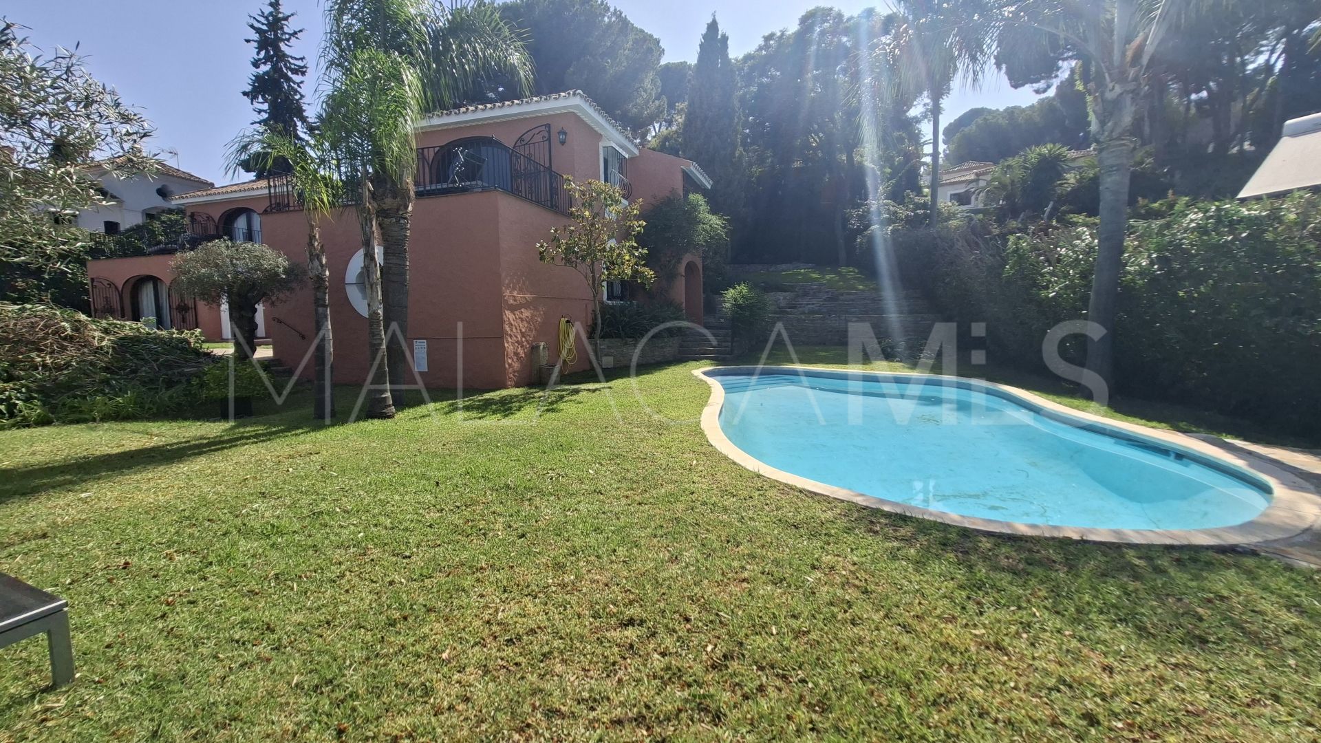 Aloha, villa a la venta with 5 bedrooms