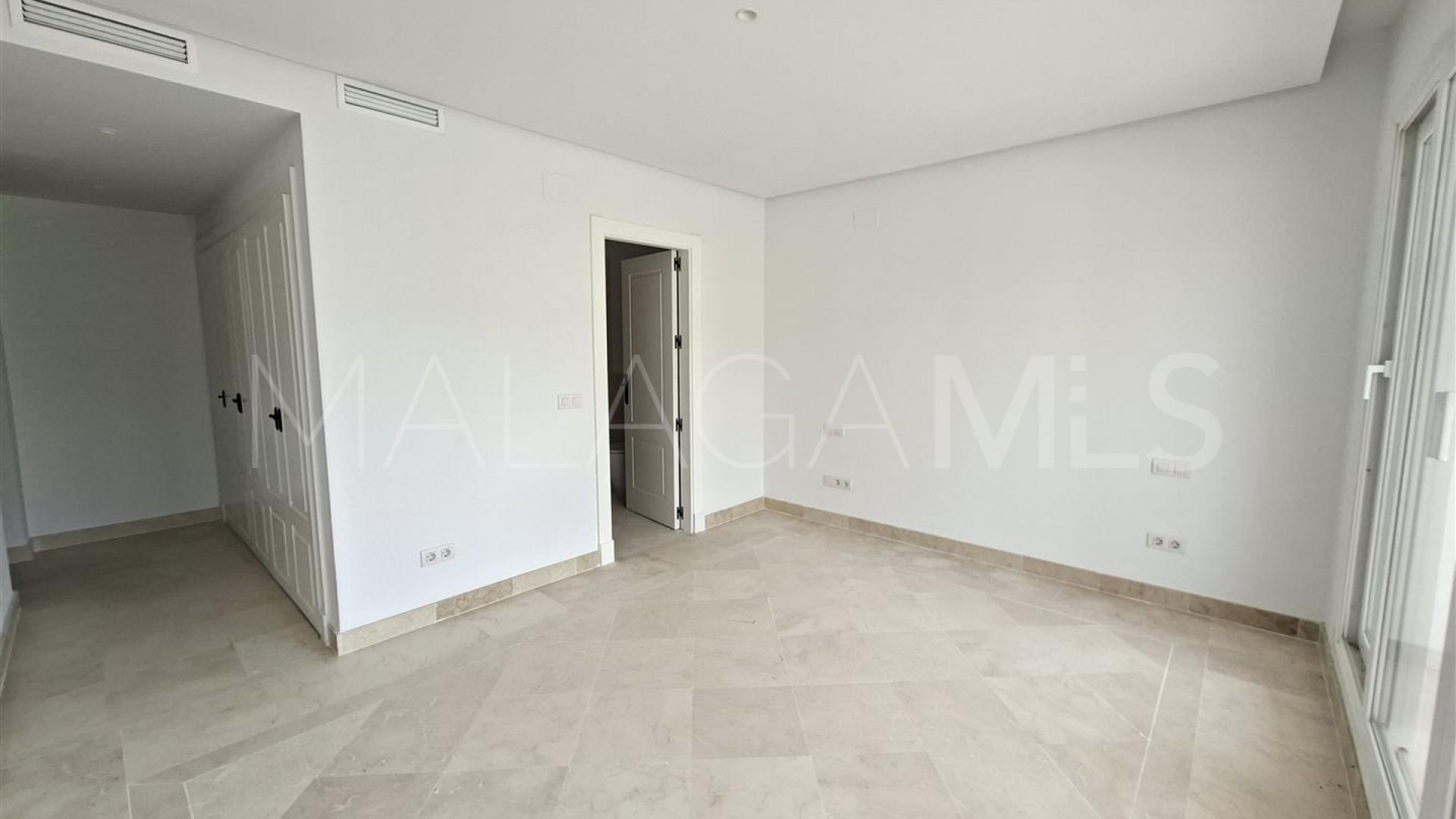 Wohnung for sale in Aloha