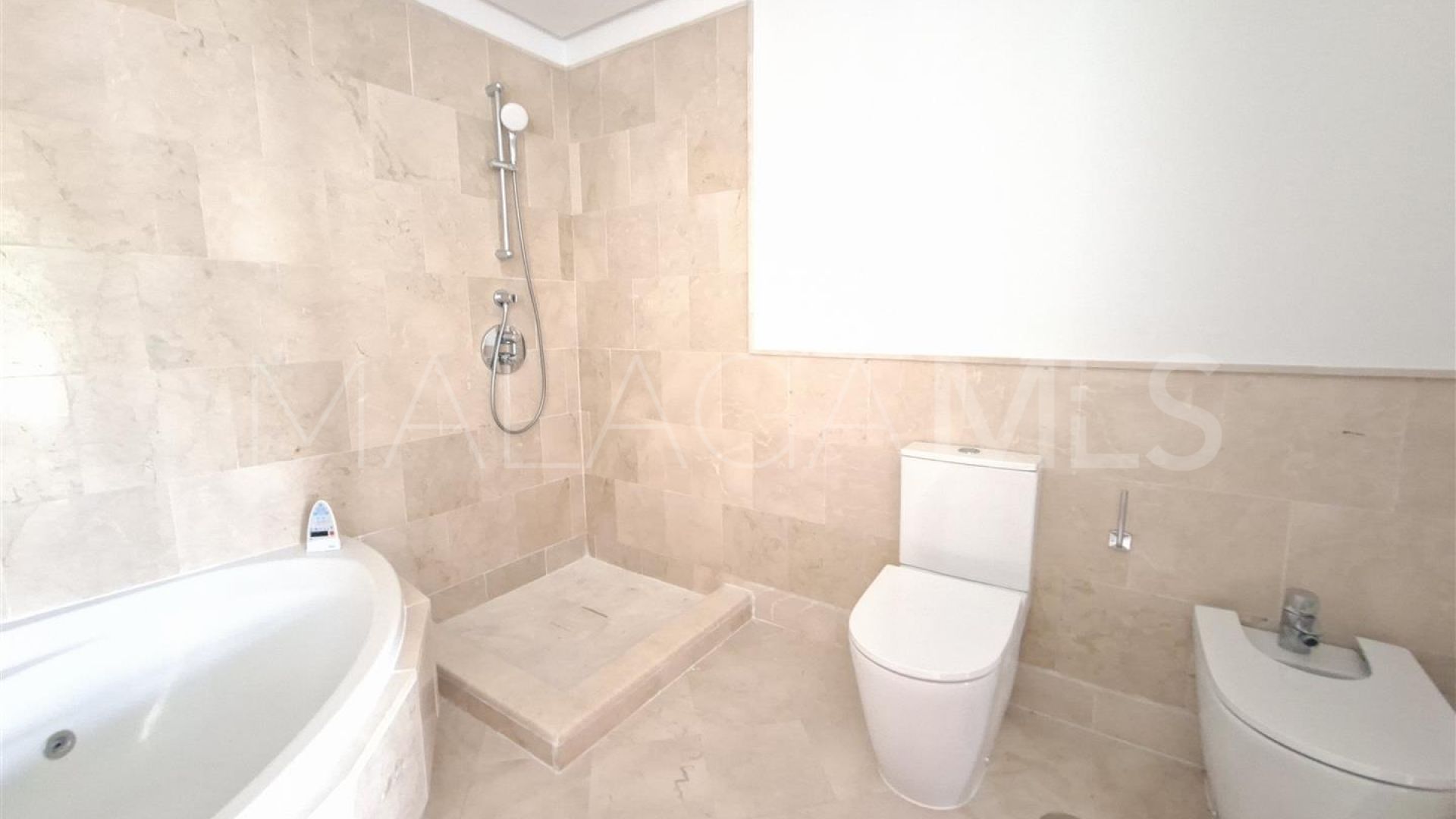 Wohnung for sale in Aloha