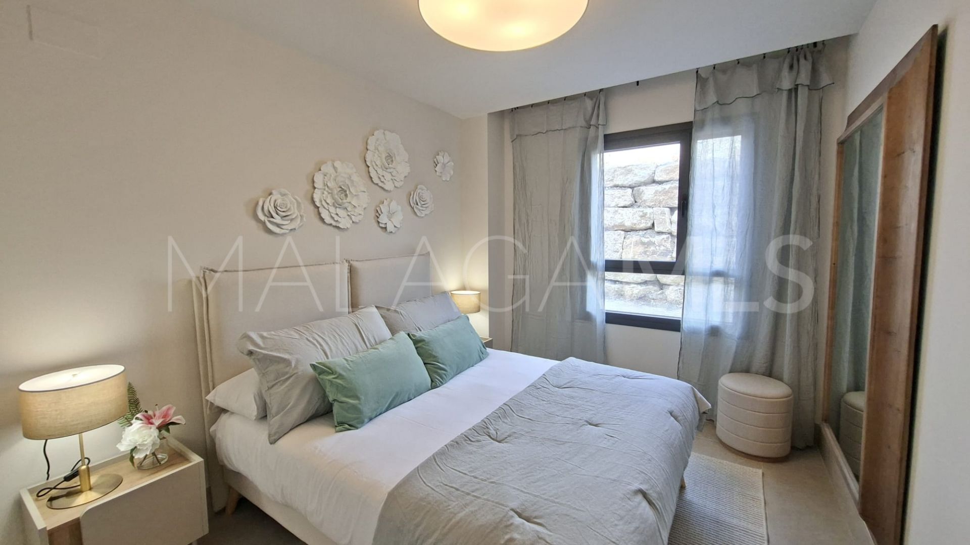 Lägenhet for sale in Benahavis