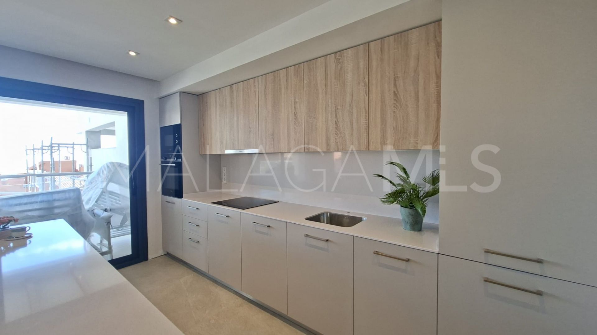 Lägenhet for sale in Benahavis