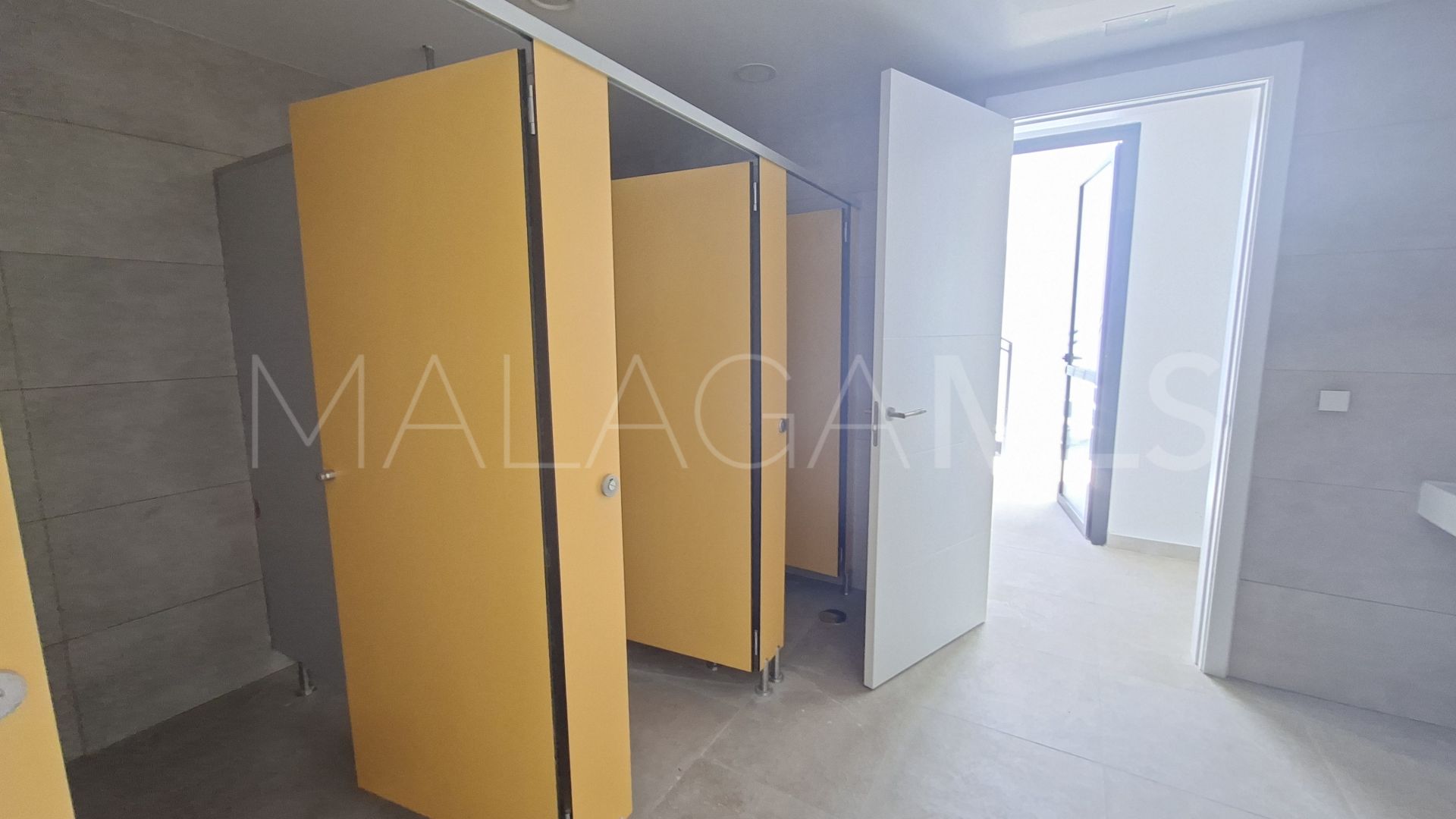 For sale Benahavis penthouse with 3 bedrooms