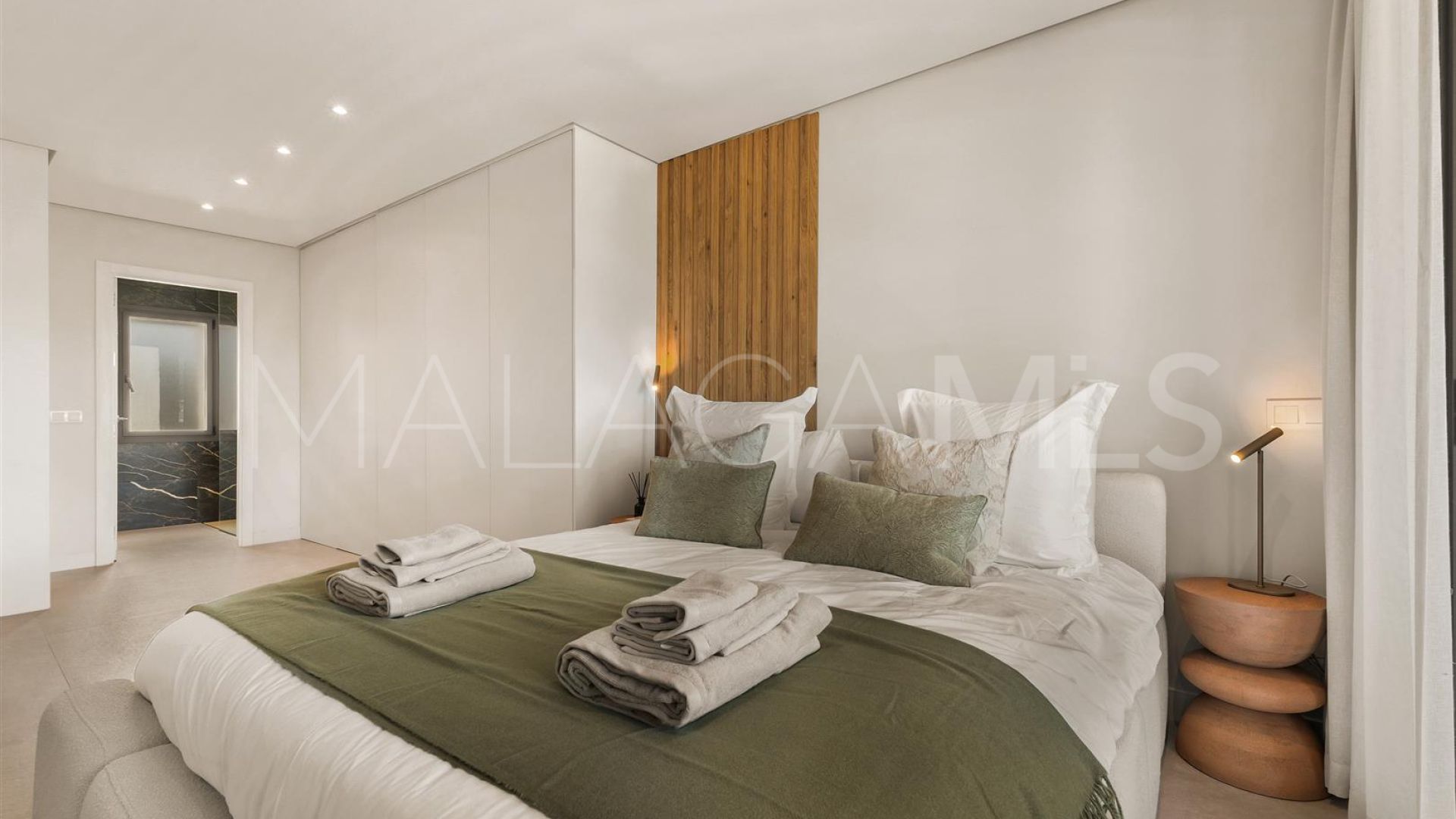 Nueva Andalucia penthouse for sale