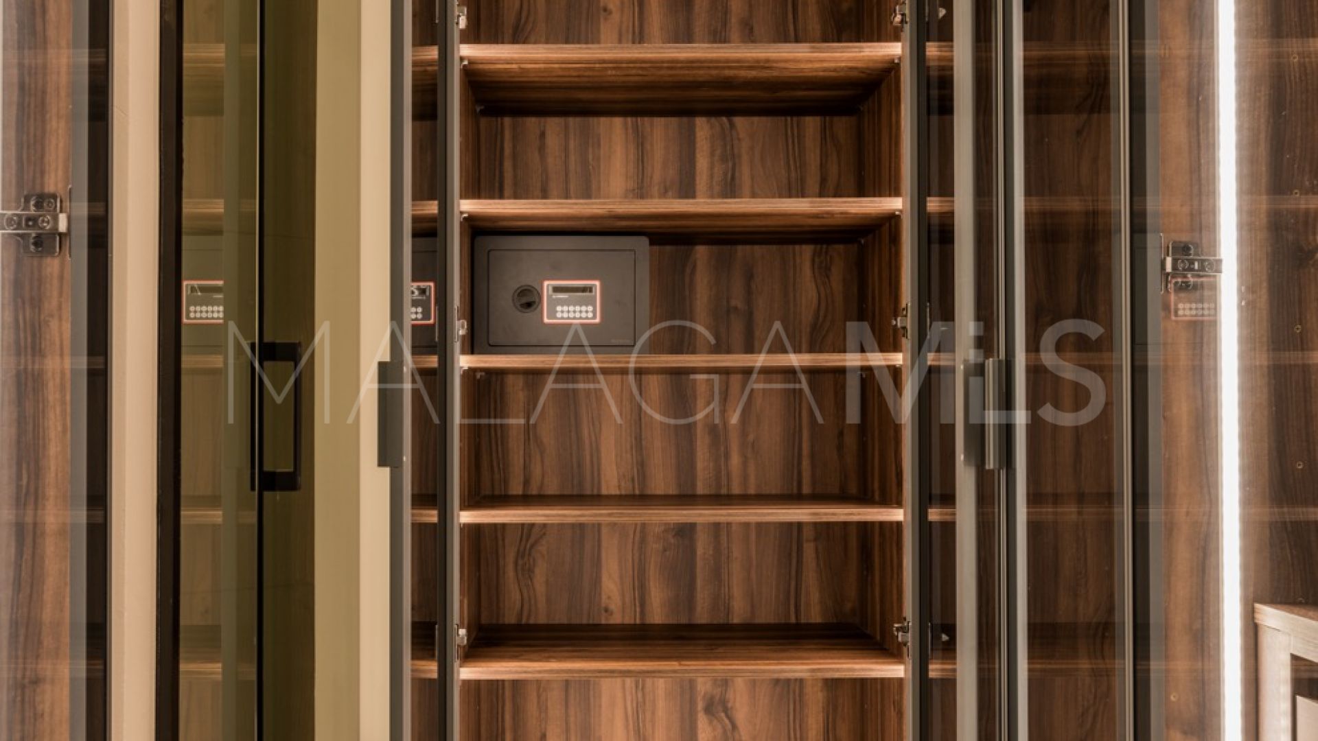 3 bedrooms ground floor apartment in Torre Bermeja for sale