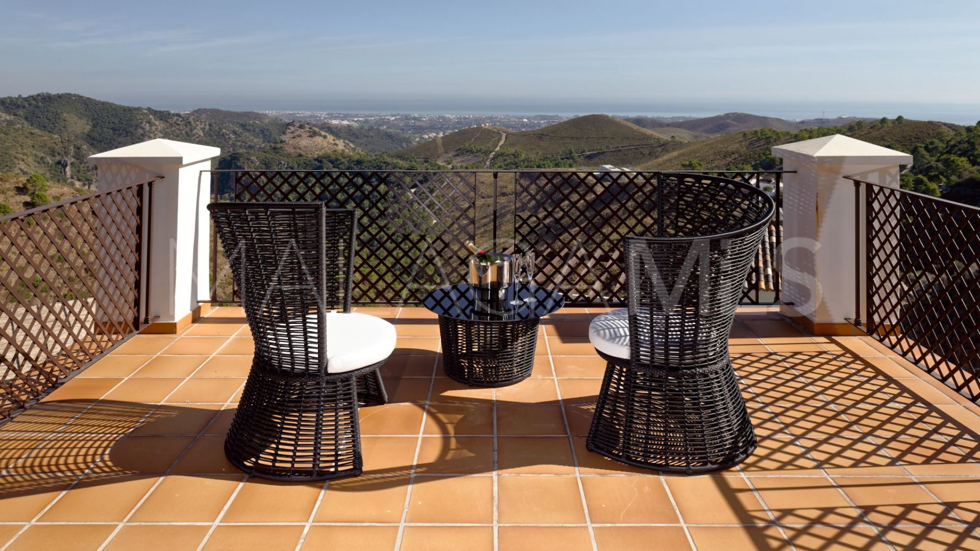 Villa for sale in Benahavis Hills Country Club