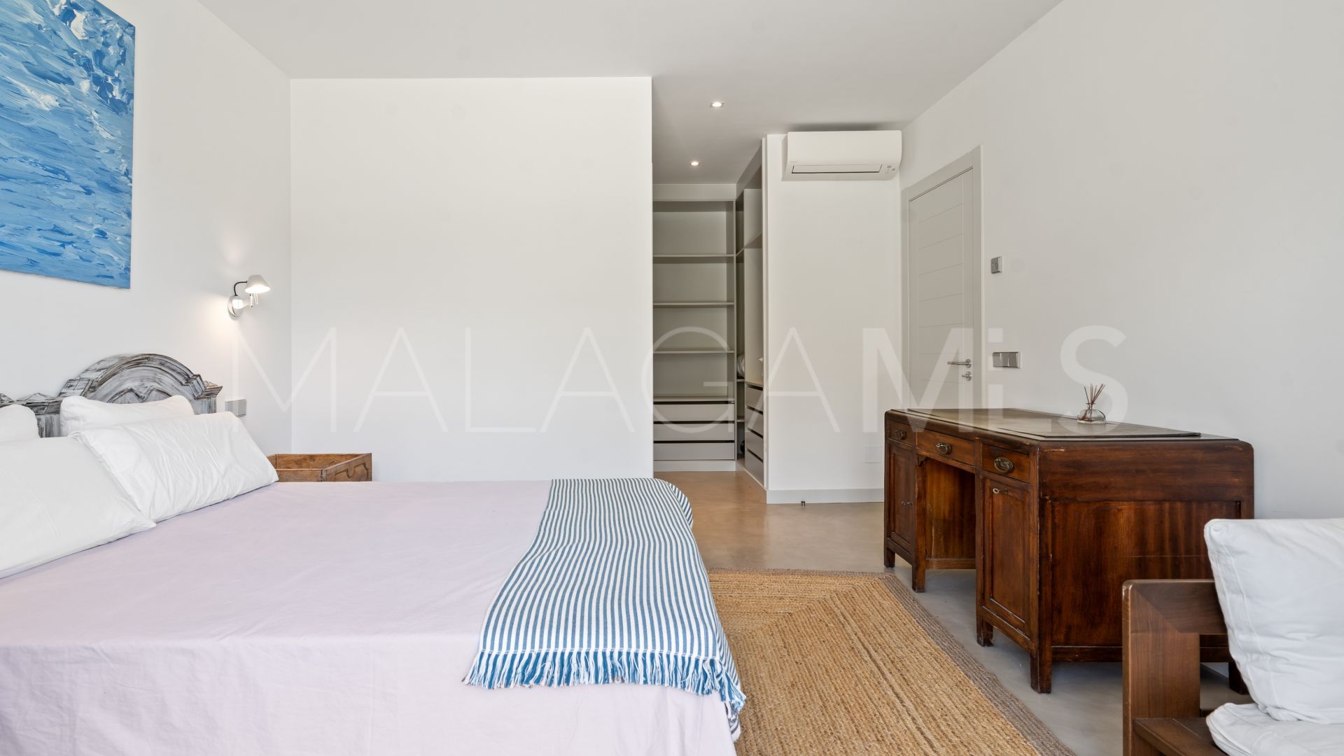 Villa for sale in El Madroñal