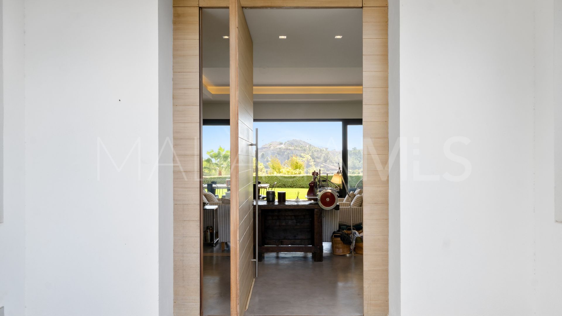 Villa for sale in El Madroñal