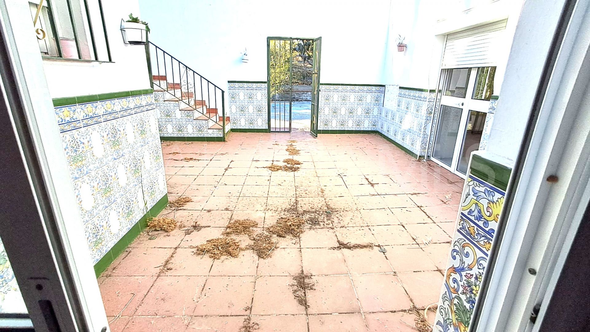 Villa for sale in El Paraiso