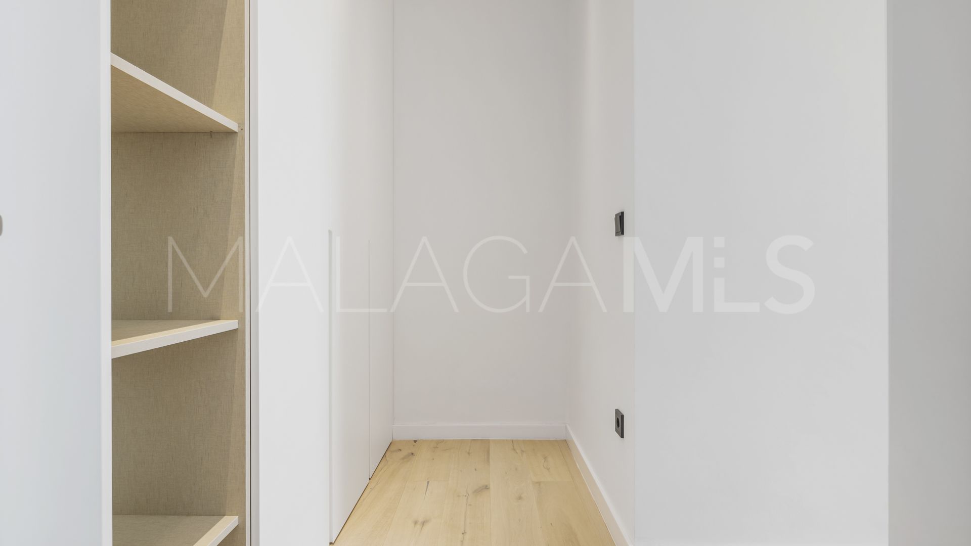 For sale villa with 4 bedrooms in La Alqueria