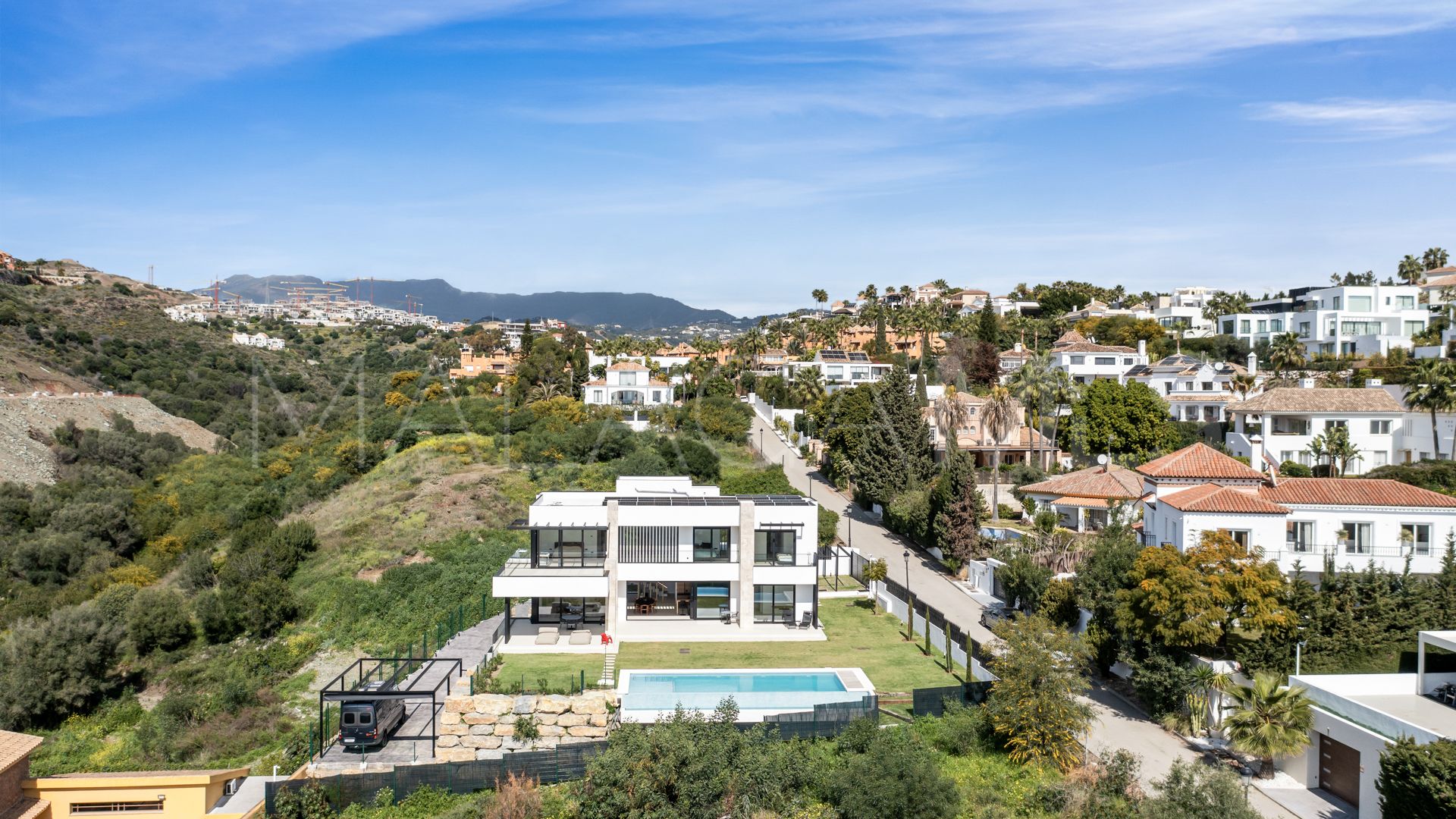 For sale villa with 4 bedrooms in La Alqueria