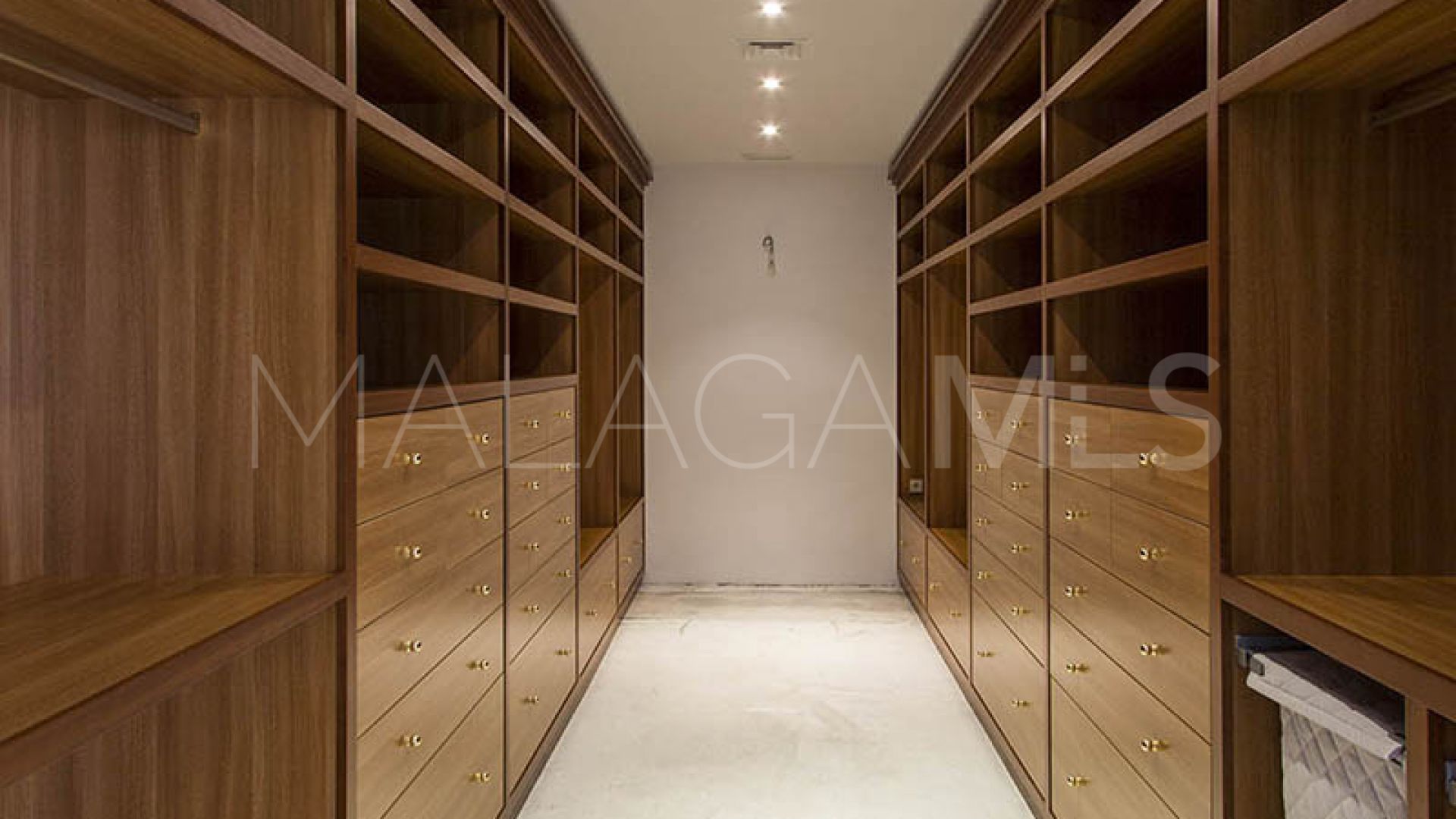 Villa with 10 bedrooms for sale in La Zagaleta