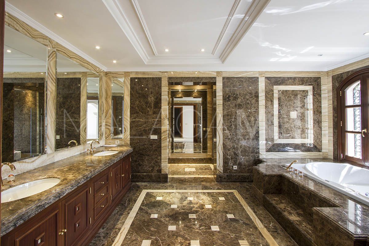 Villa with 10 bedrooms for sale in La Zagaleta