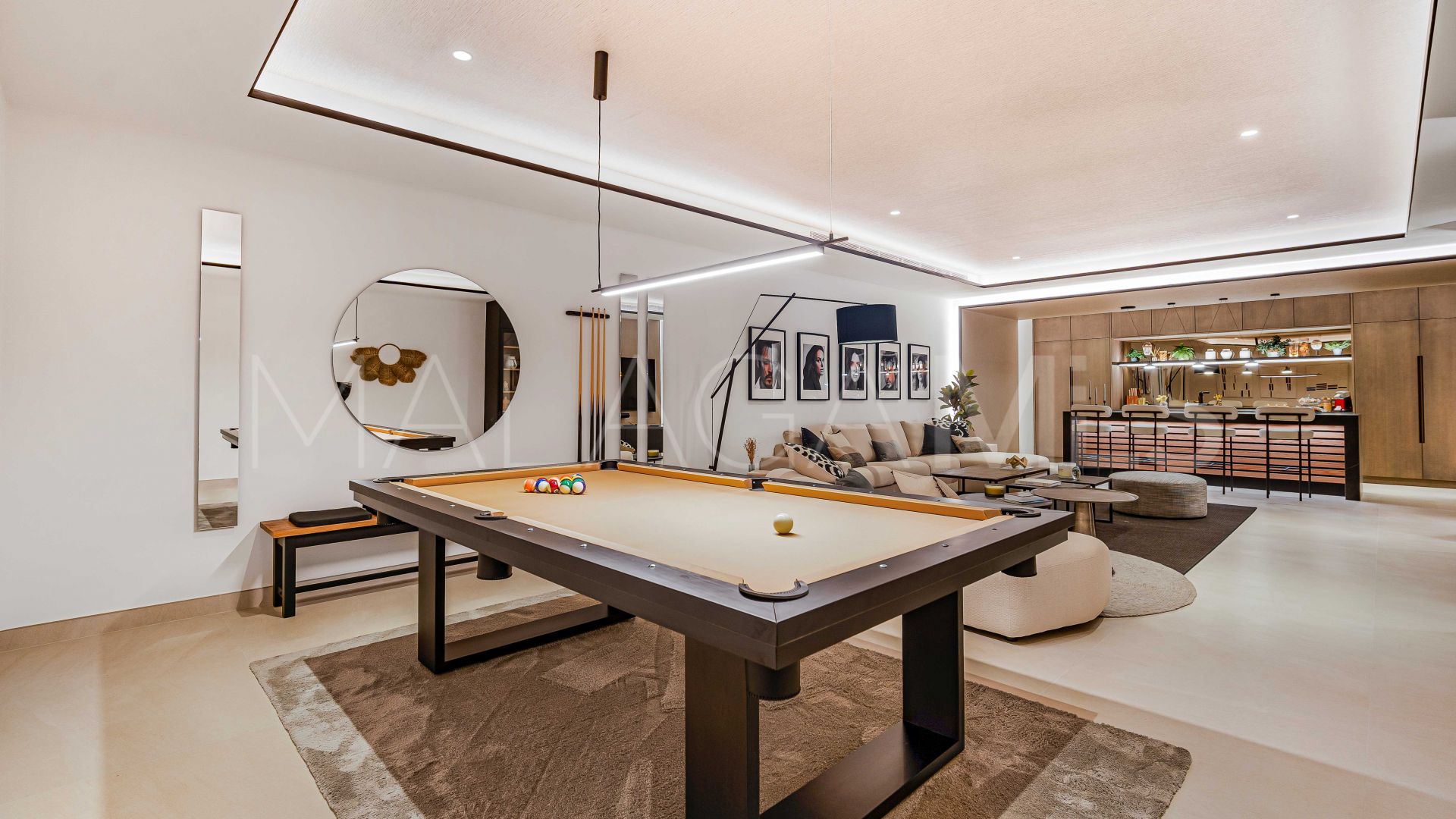 Villa with 6 bedrooms for sale in Golden Mile