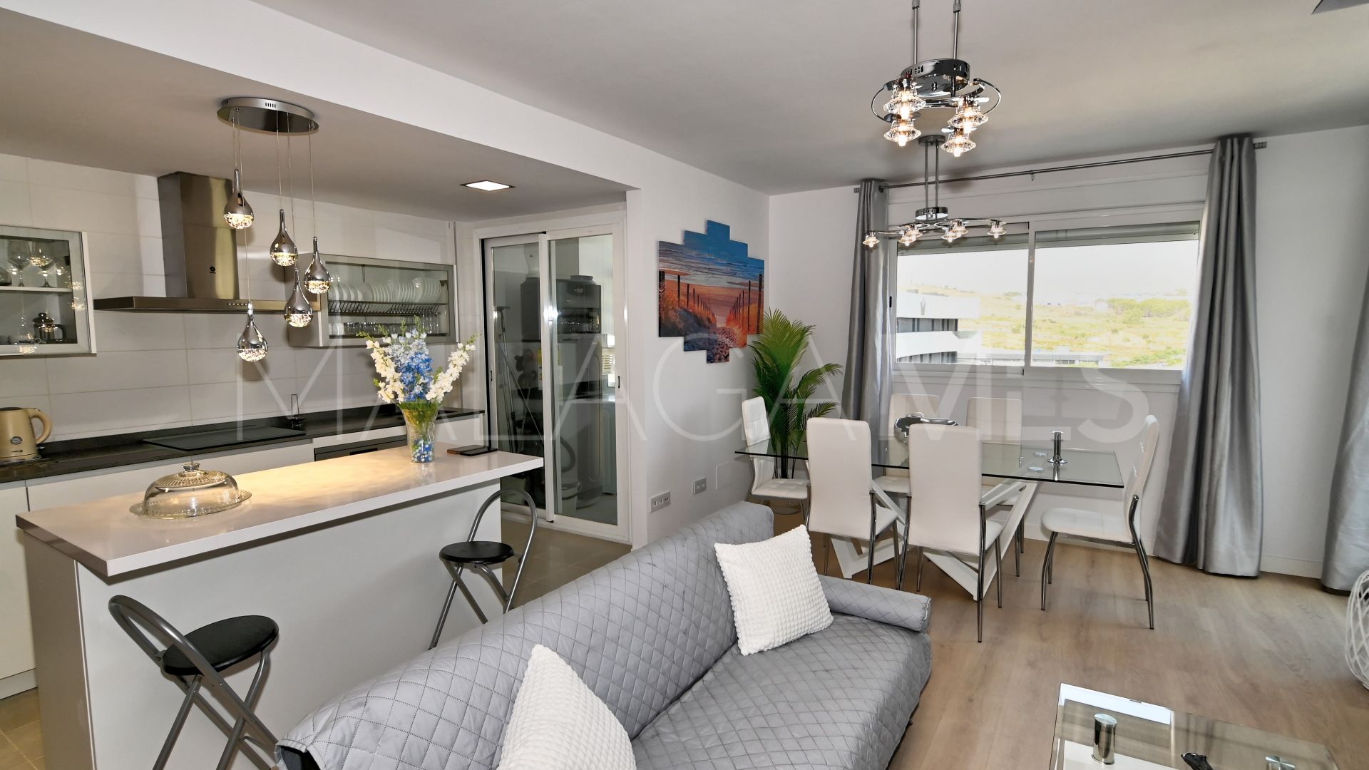 Apartment for sale in Estepona Town