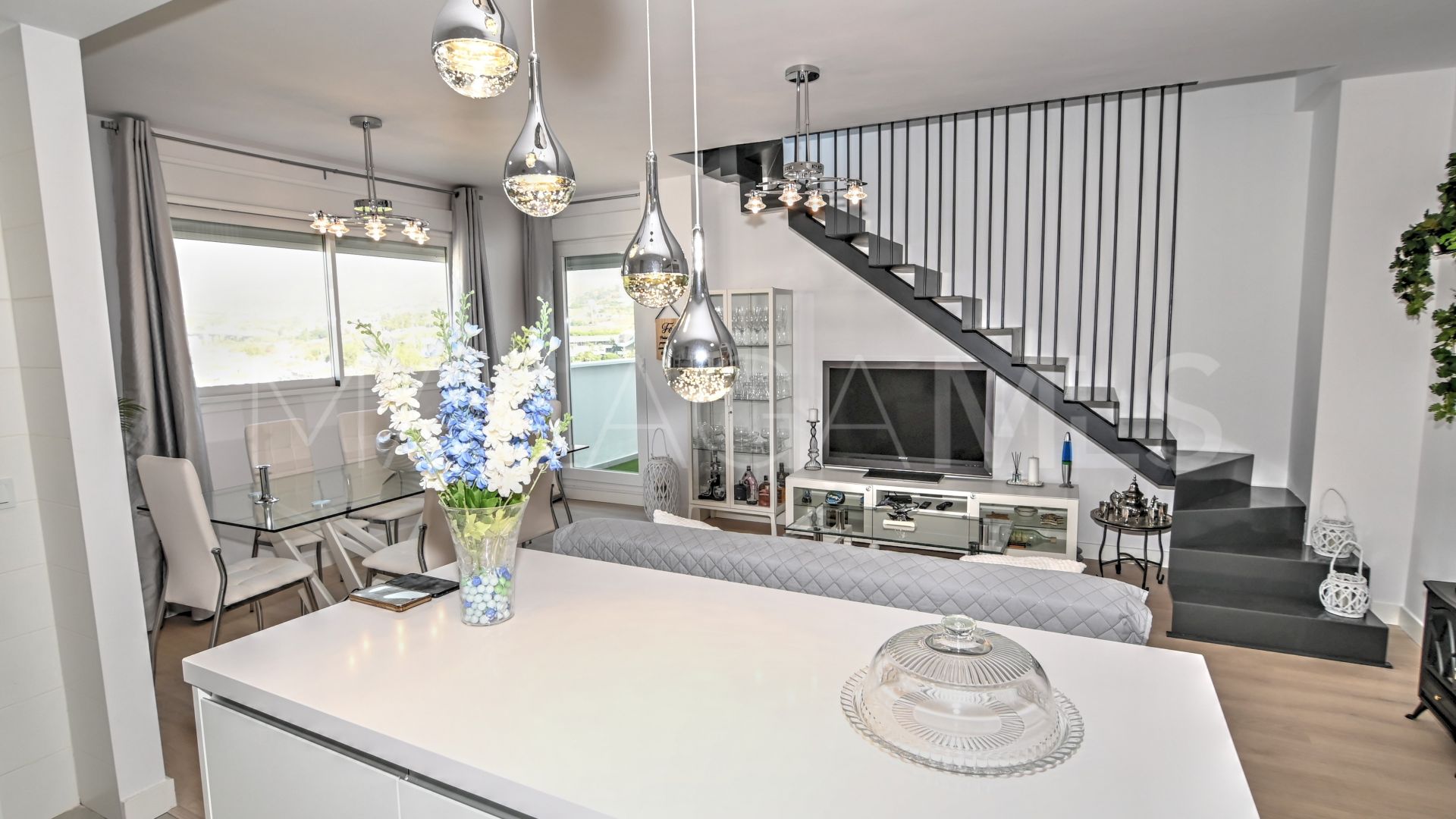 Apartment for sale in Estepona Town