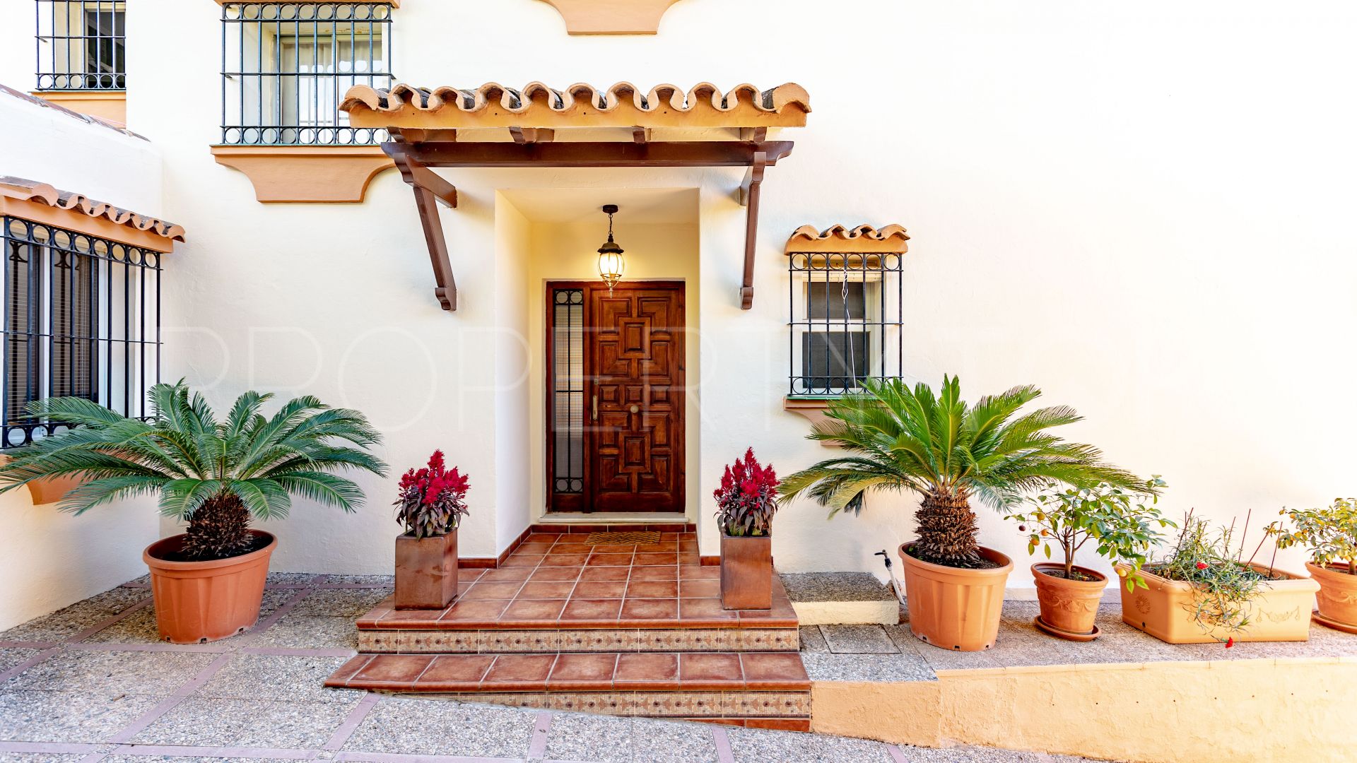 Villa for sale in Huerta del Prado with 4 bedrooms