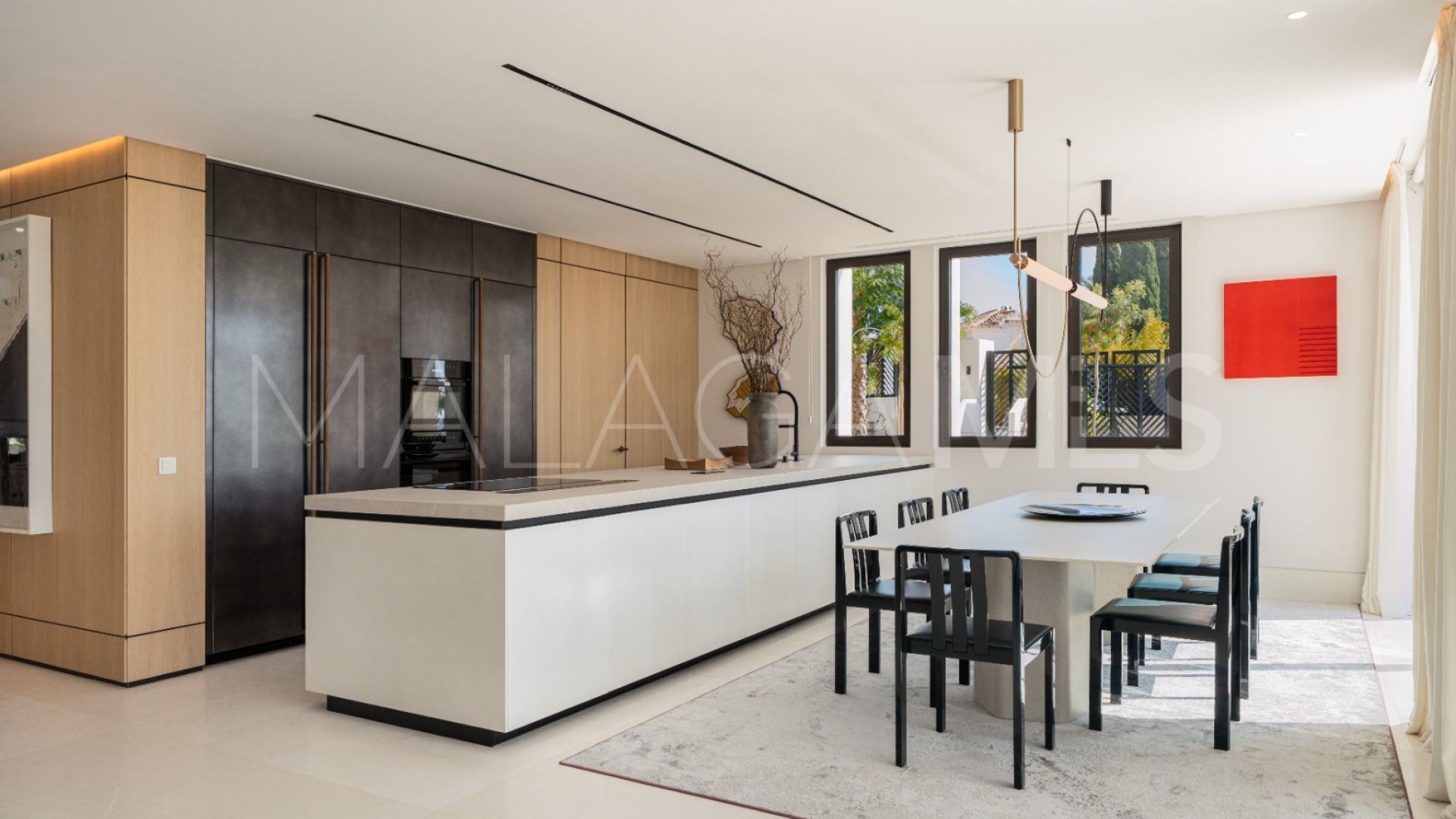 Villa for sale in Marbella Hill Club