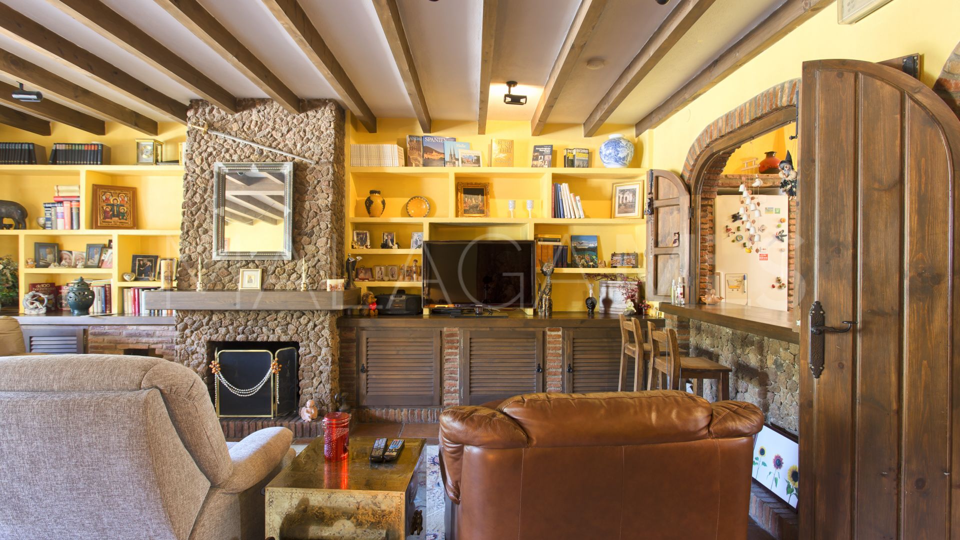 3 bedrooms town house for sale in Benahavis