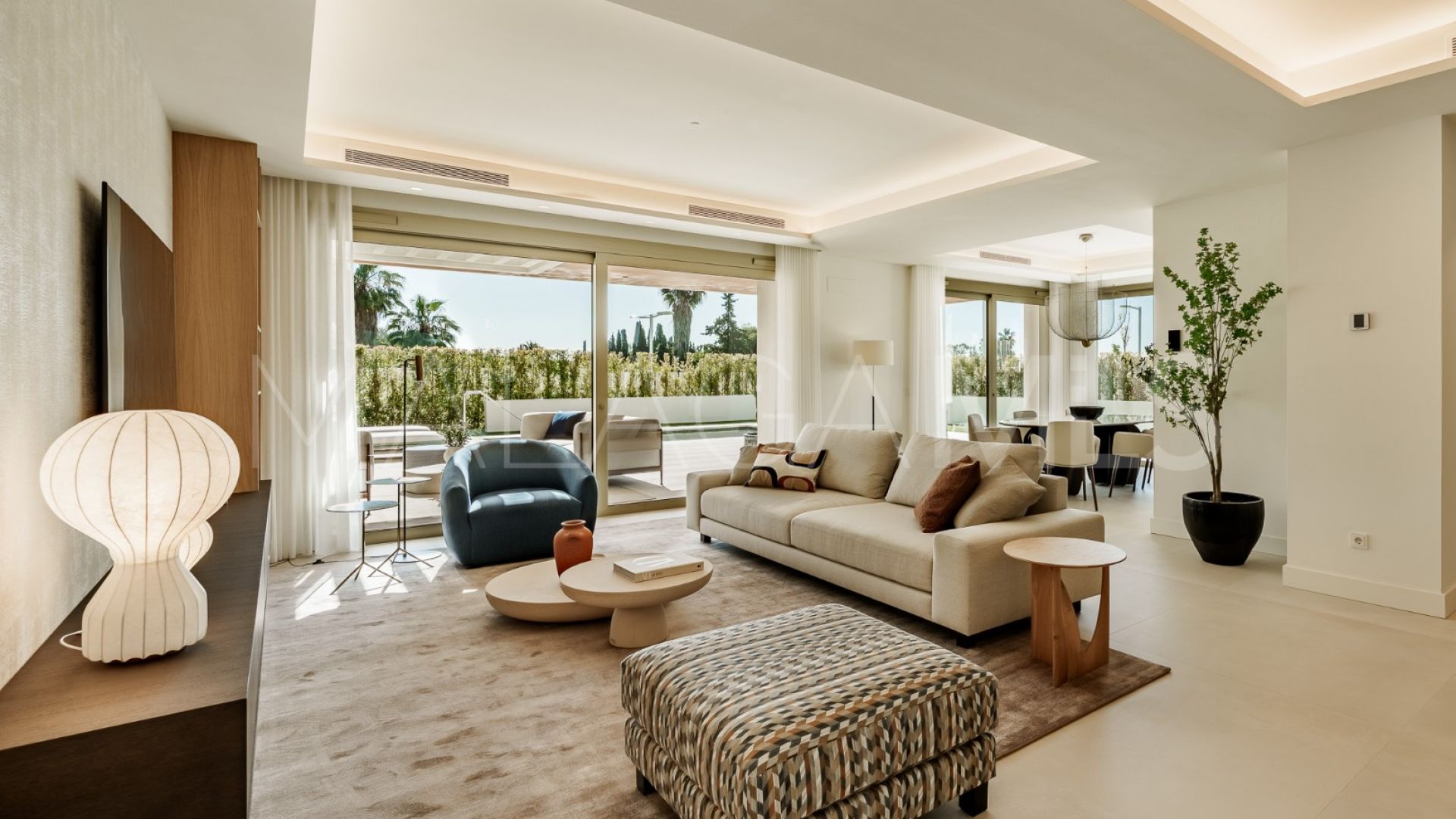 Triplex for sale in Benalús