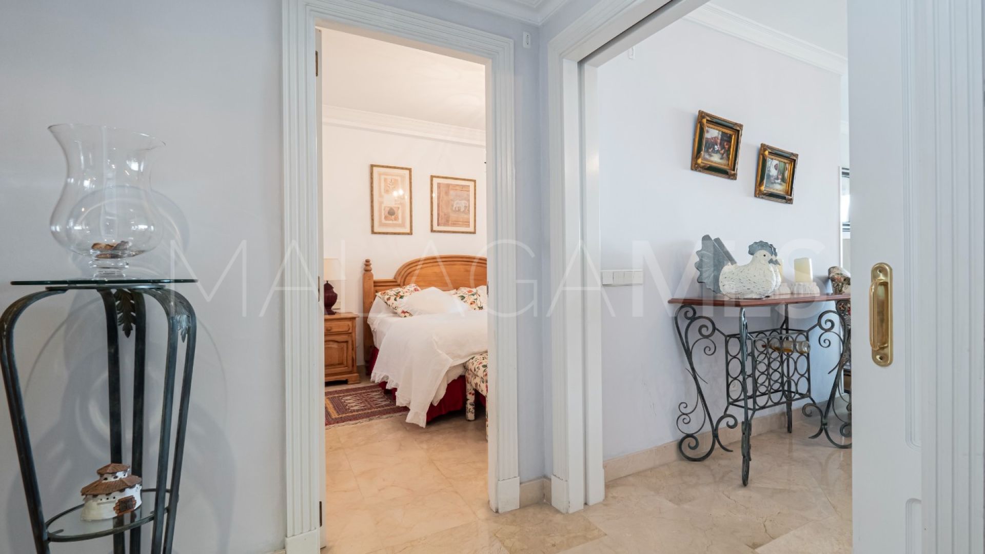 Wohnung for sale in Marbella - Puerto Banus