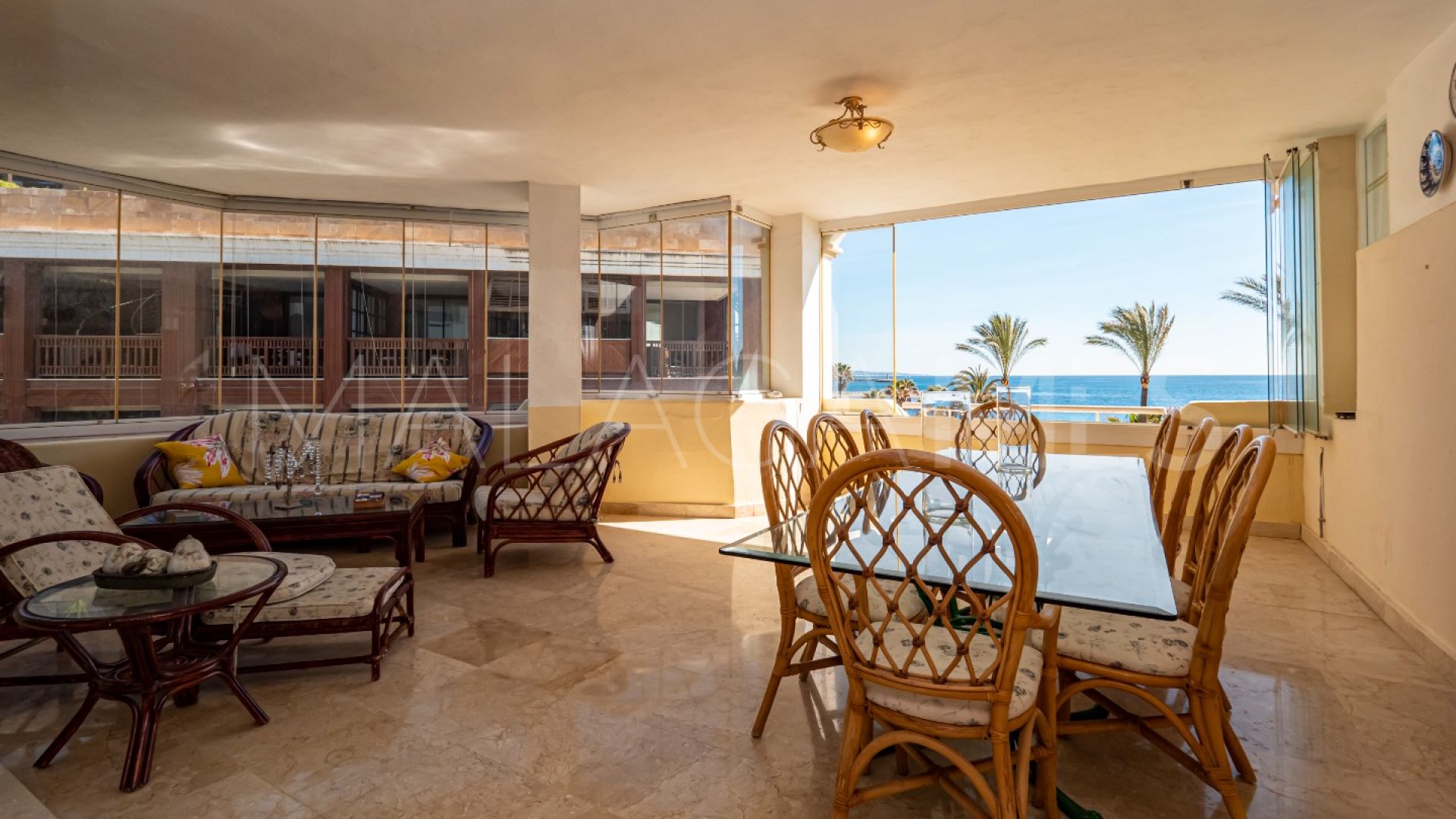 Wohnung for sale in Marbella - Puerto Banus