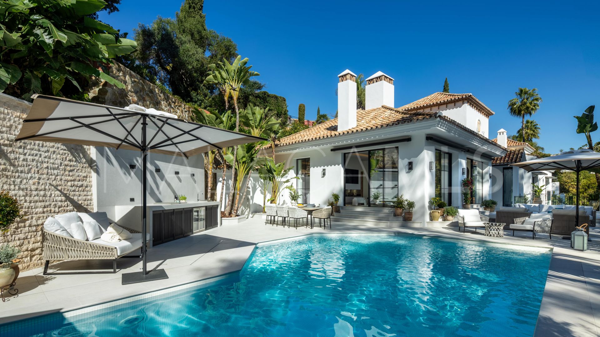 Villa for sale in El Herrojo