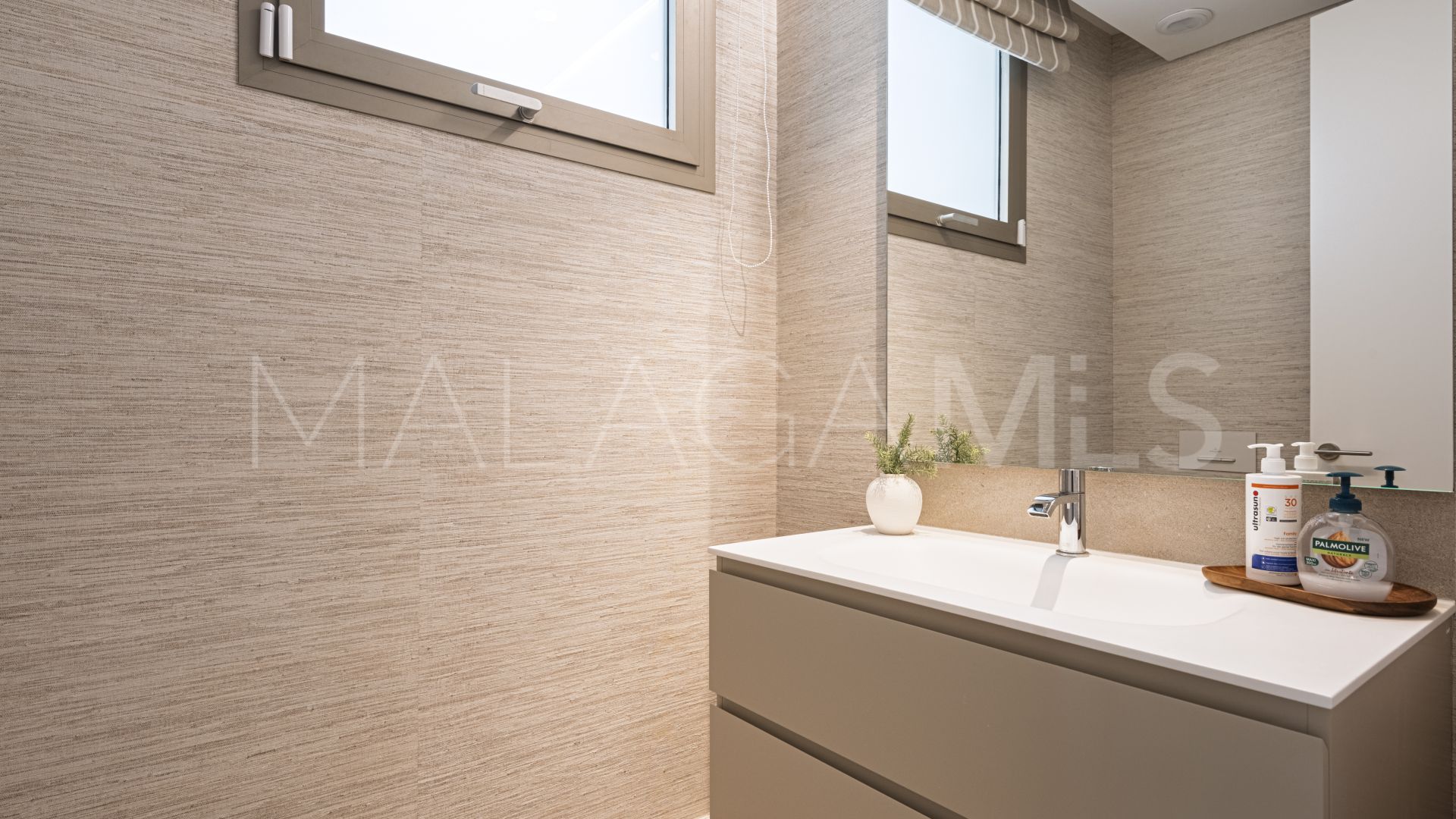 Erdgeschosswohnung for sale in The View Marbella