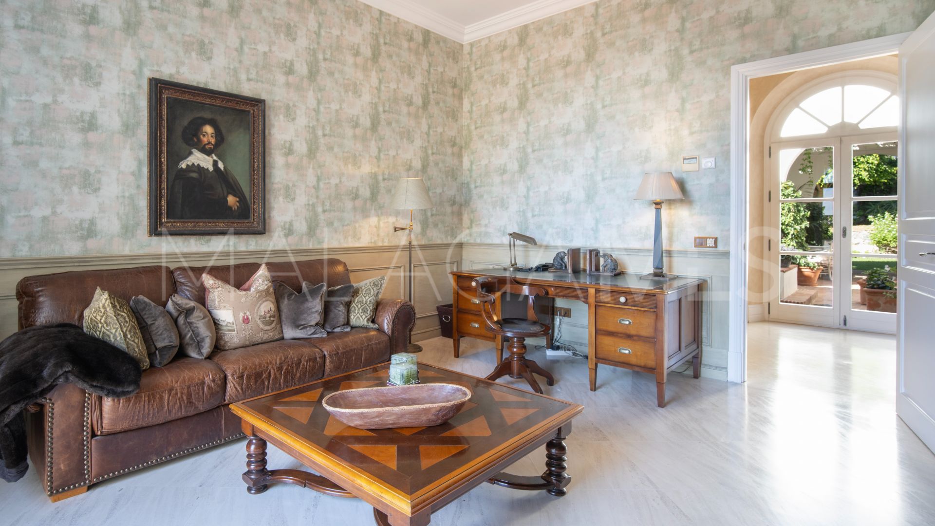 Villa in Altos Reales for sale