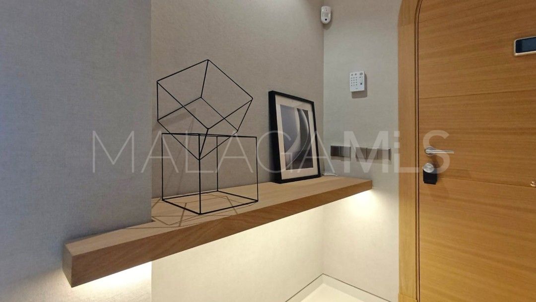 Buy apartment with 4 bedrooms in Marbella - Puerto Banus