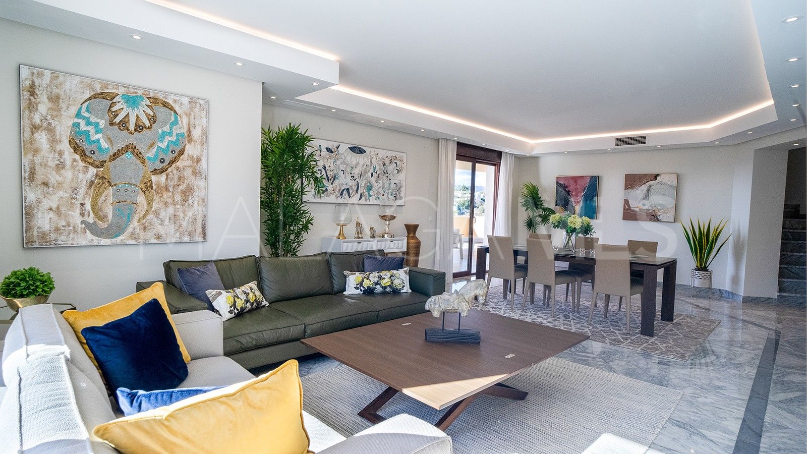 Duplex penthouse for sale in La Quinta del Virrey