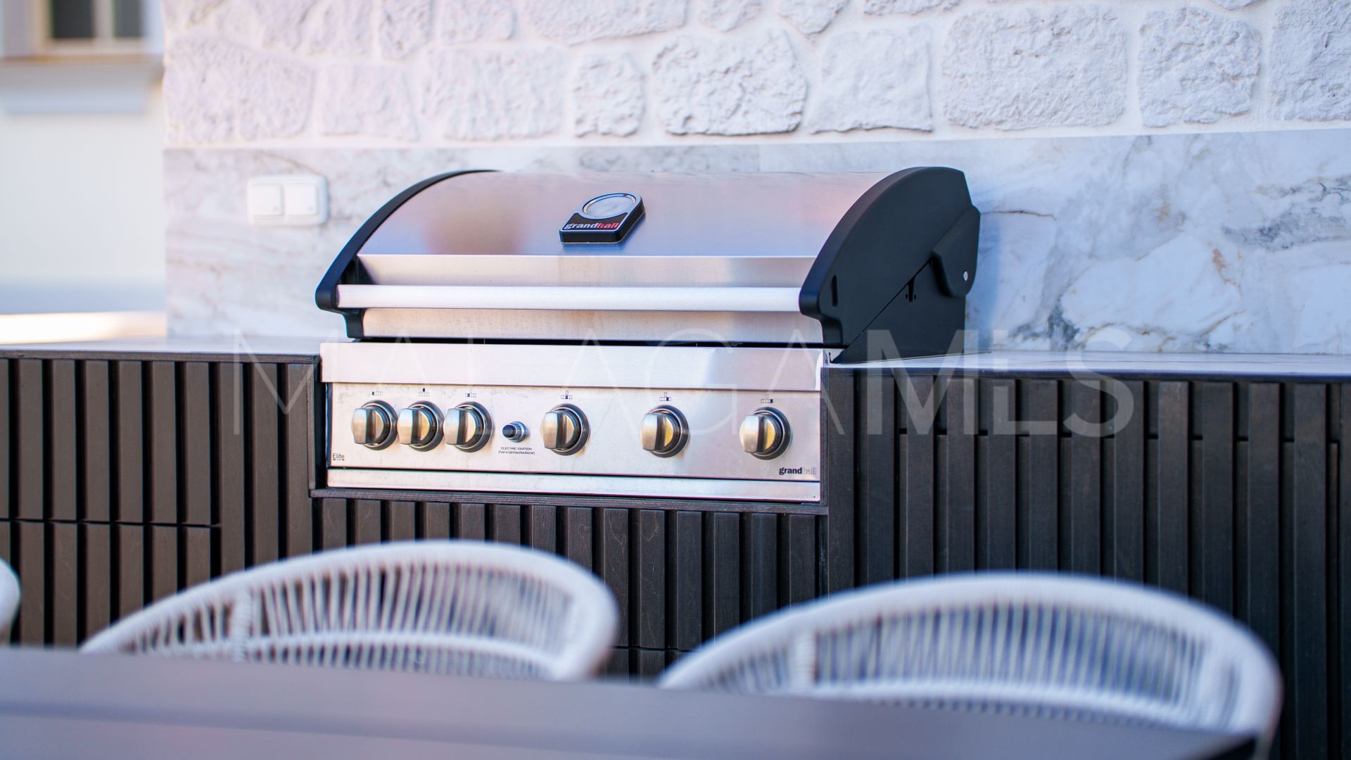 Duplex penthouse for sale in Palacetes Los Belvederes with 3 bedrooms