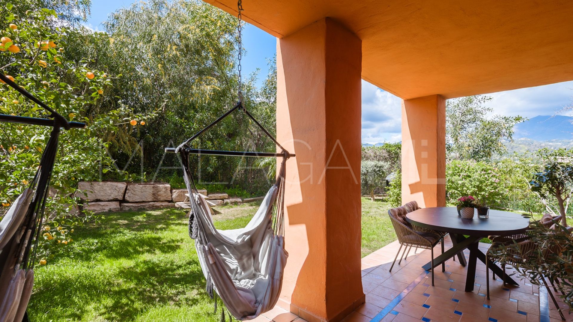 Erdgeschosswohnung for sale in Benahavis